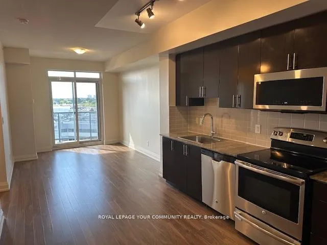 Photo 9 of Unit 415, 7171 Yonge Street, Markham, Thornhill — HOMEH