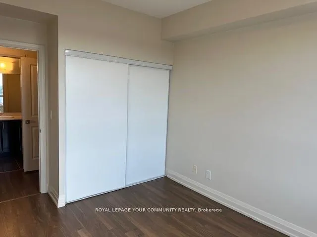 Photo 13 of Unit 415, 7171 Yonge Street, Markham, Thornhill — HOMEH