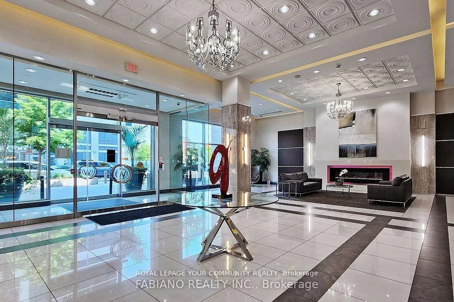 Photo 18 of Unit 415, 7171 Yonge Street, Markham, Thornhill — HOMEH