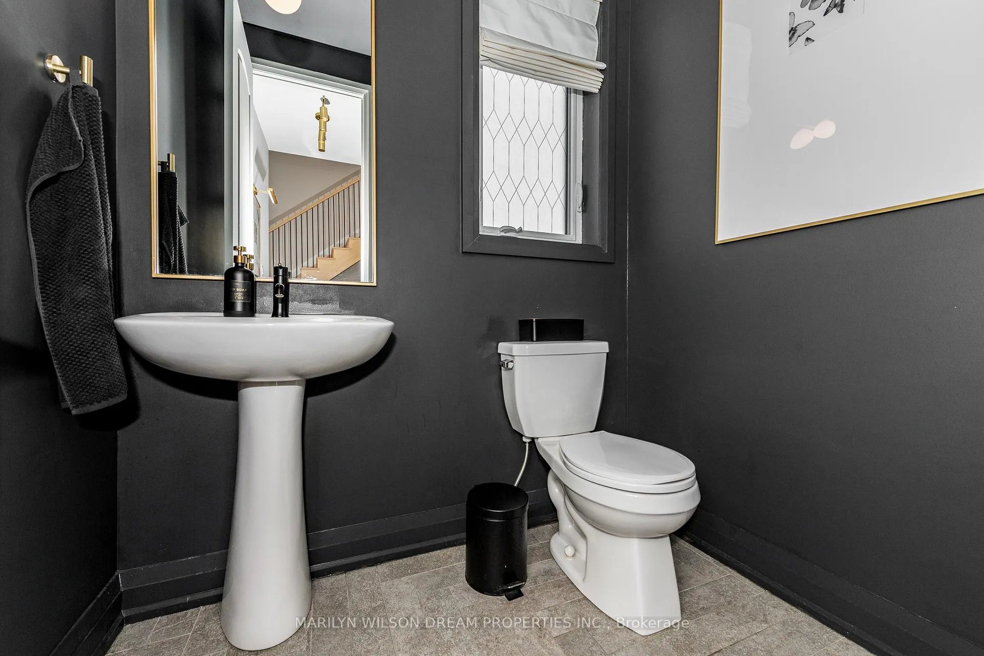 Photo 10 of 758 Vennecy Terrace, Ottawa, Chapel Hill South - Orleans Village — HOMEH