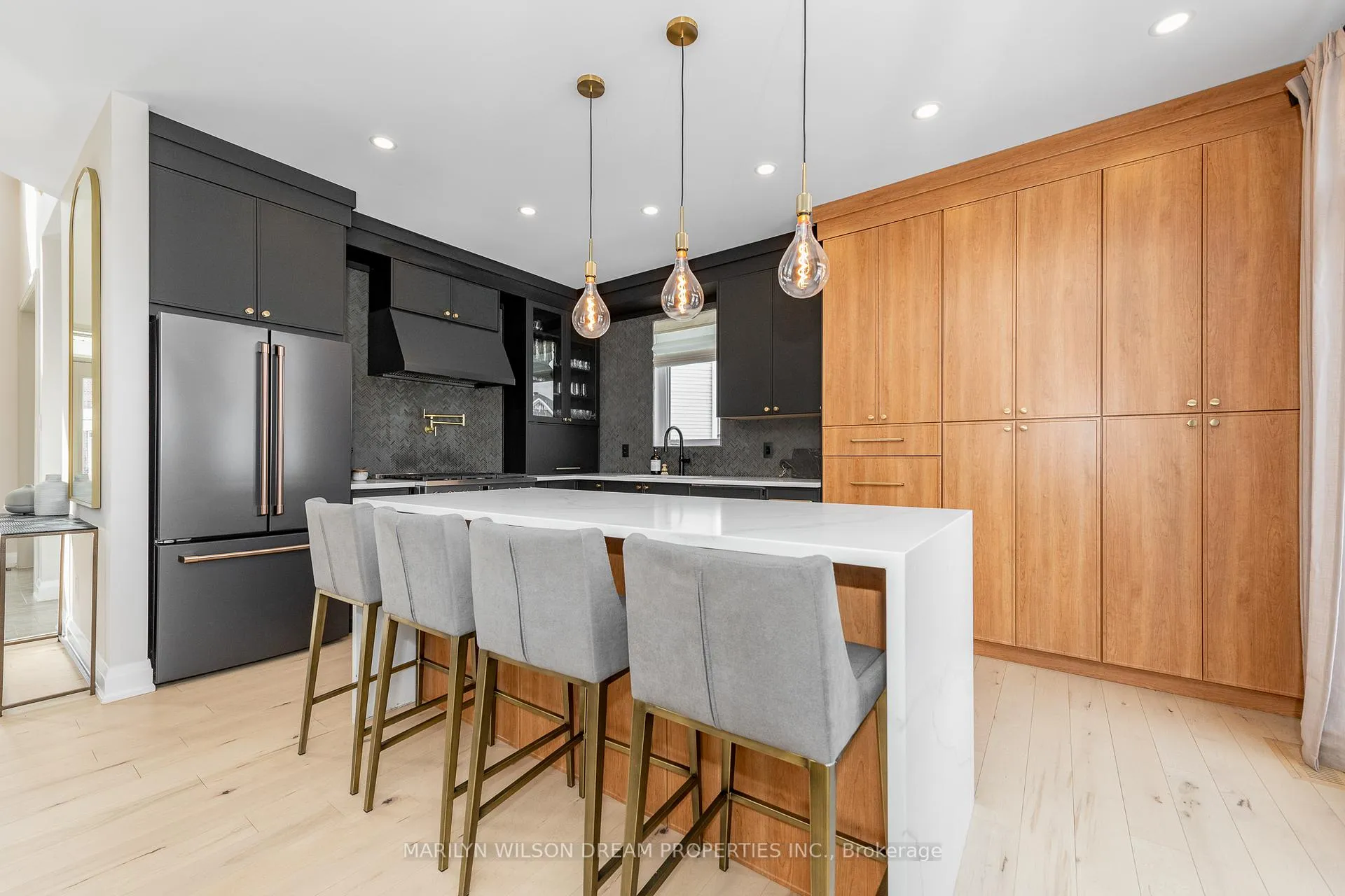 Photo 12 of 758 Vennecy Terrace, Ottawa, Chapel Hill South - Orleans Village — HOMEH