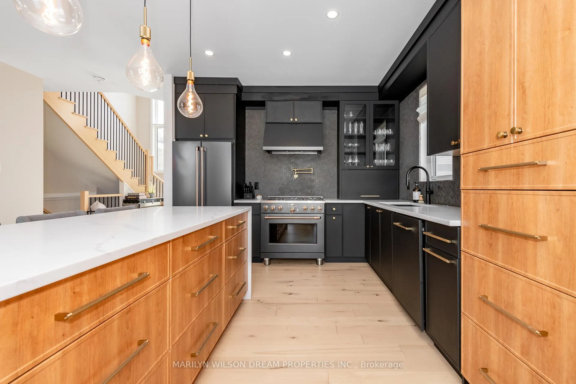 Photo 13 of 758 Vennecy Terrace, Ottawa, Chapel Hill South - Orleans Village — HOMEH