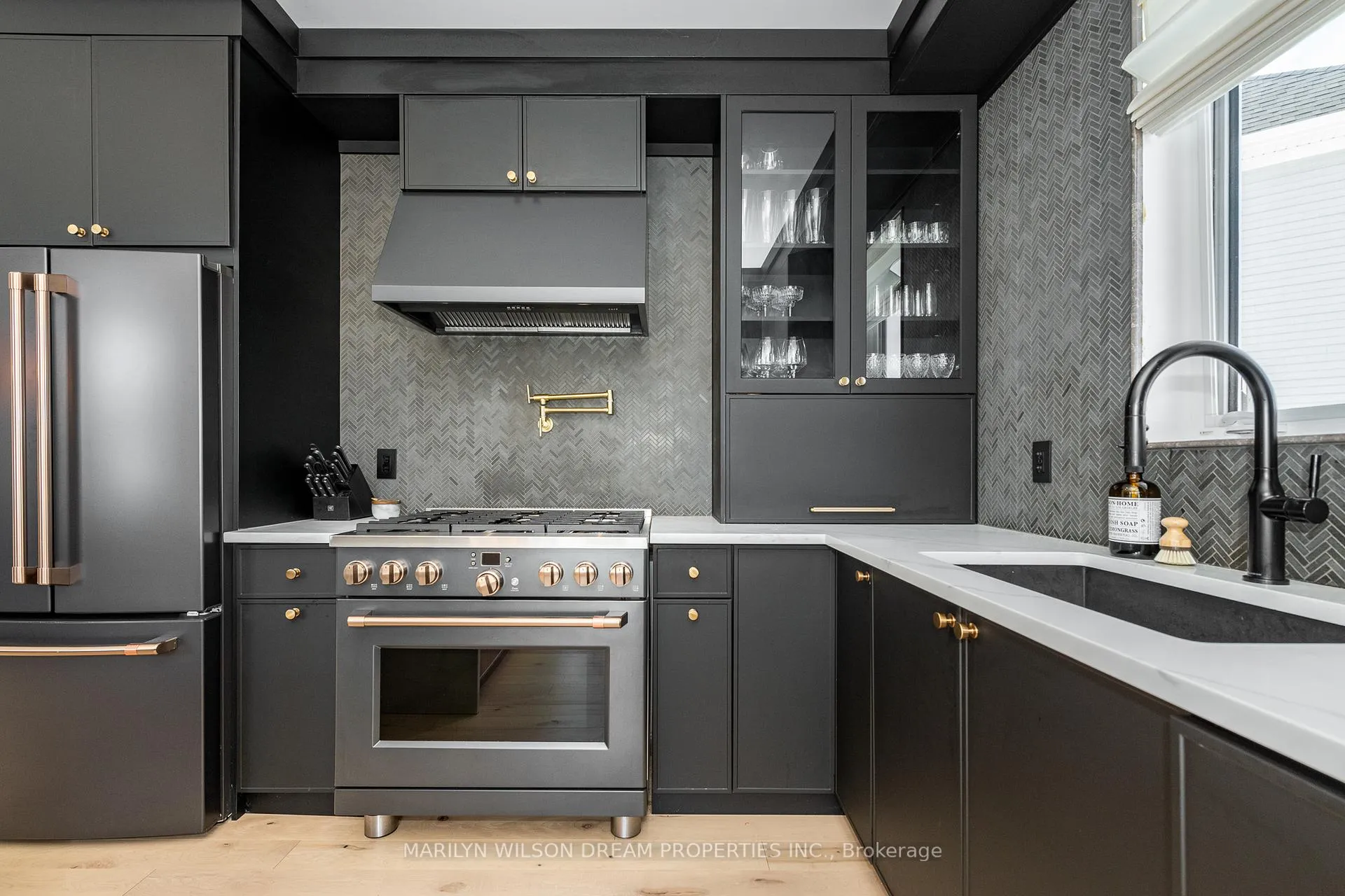 Photo 14 of 758 Vennecy Terrace, Ottawa, Chapel Hill South - Orleans Village — HOMEH