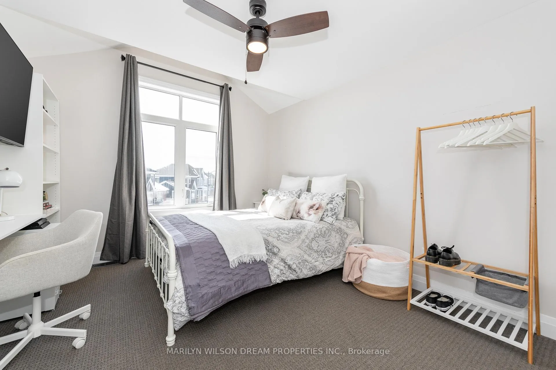 Photo 29 of 758 Vennecy Terrace, Ottawa, Chapel Hill South - Orleans Village — HOMEH