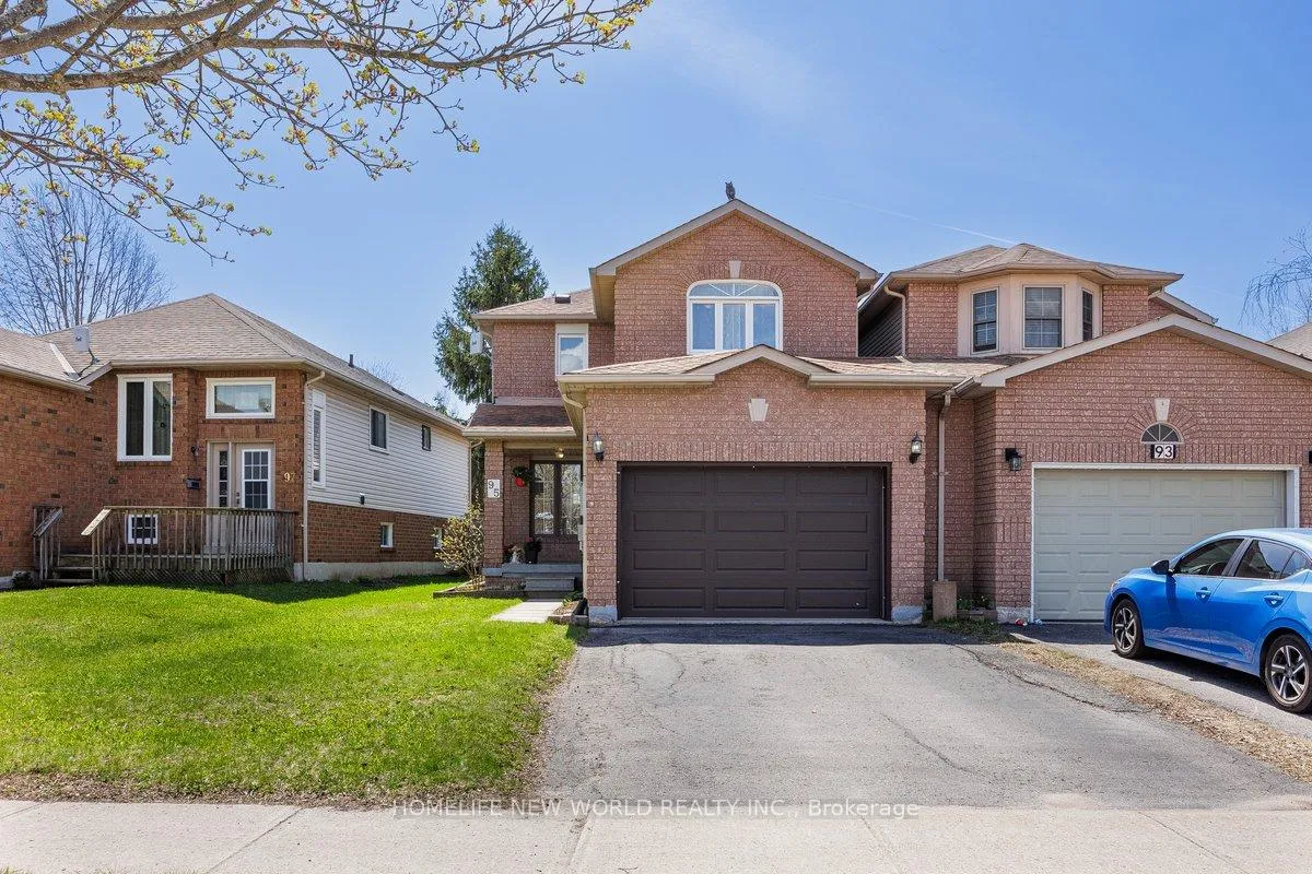 Photo 3 of 95 Athabaska Road, Barrie, Holly — HOMEH