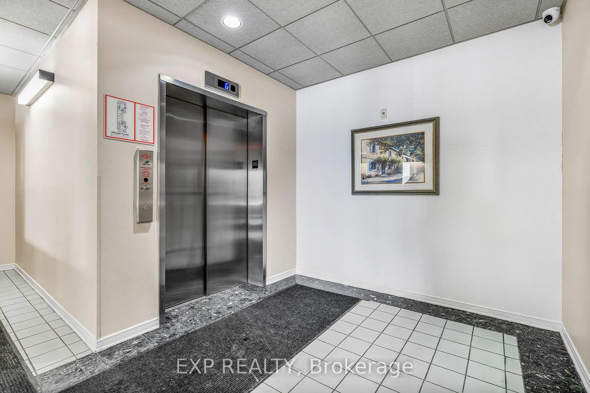 Photo 3 of Unit 510, 330 Centrum Boulevard, Ottawa, Bilberry Creek/Queenswood Heights — HOMEH