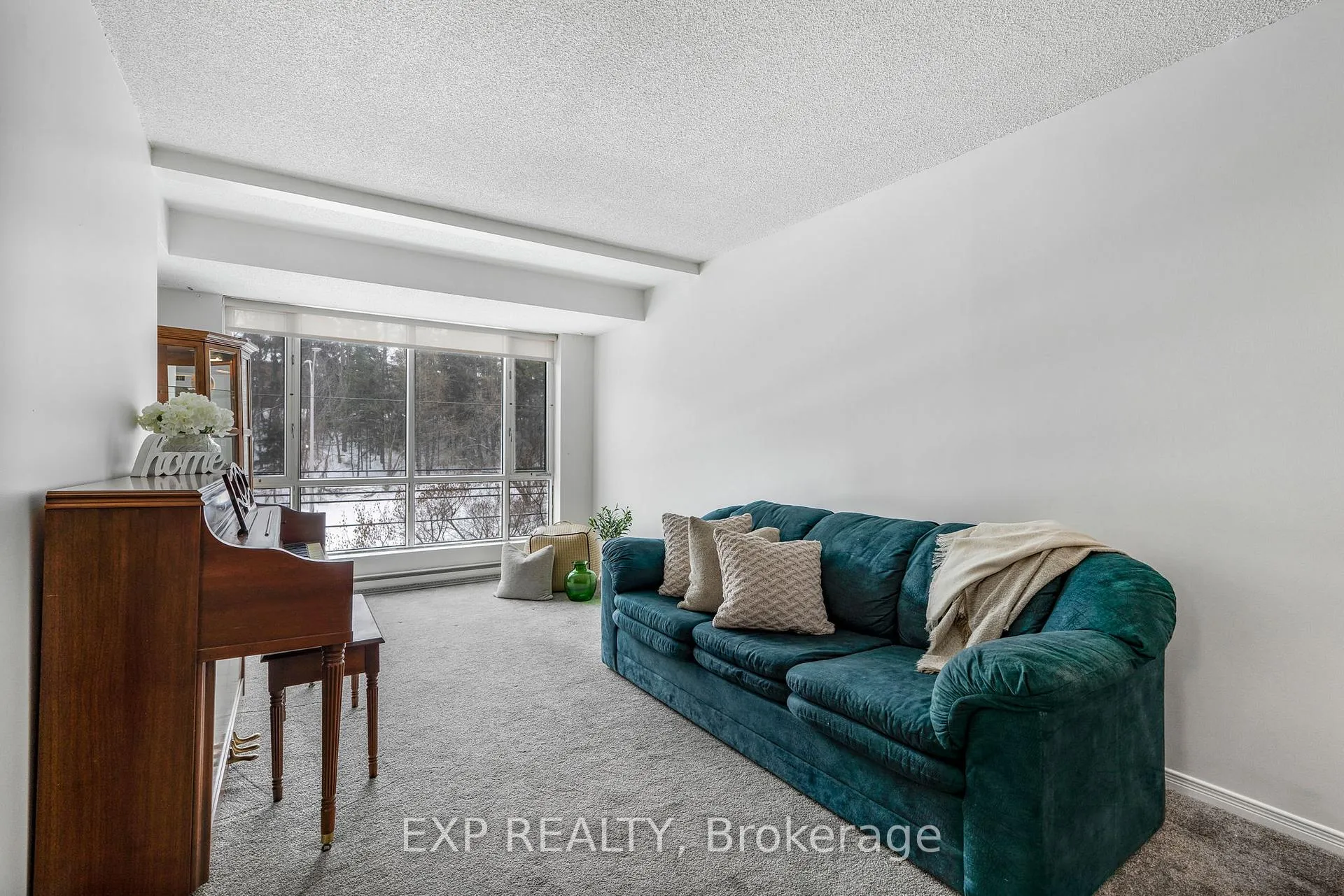 Photo 5 of Unit 510, 330 Centrum Boulevard, Ottawa, Bilberry Creek/Queenswood Heights — HOMEH