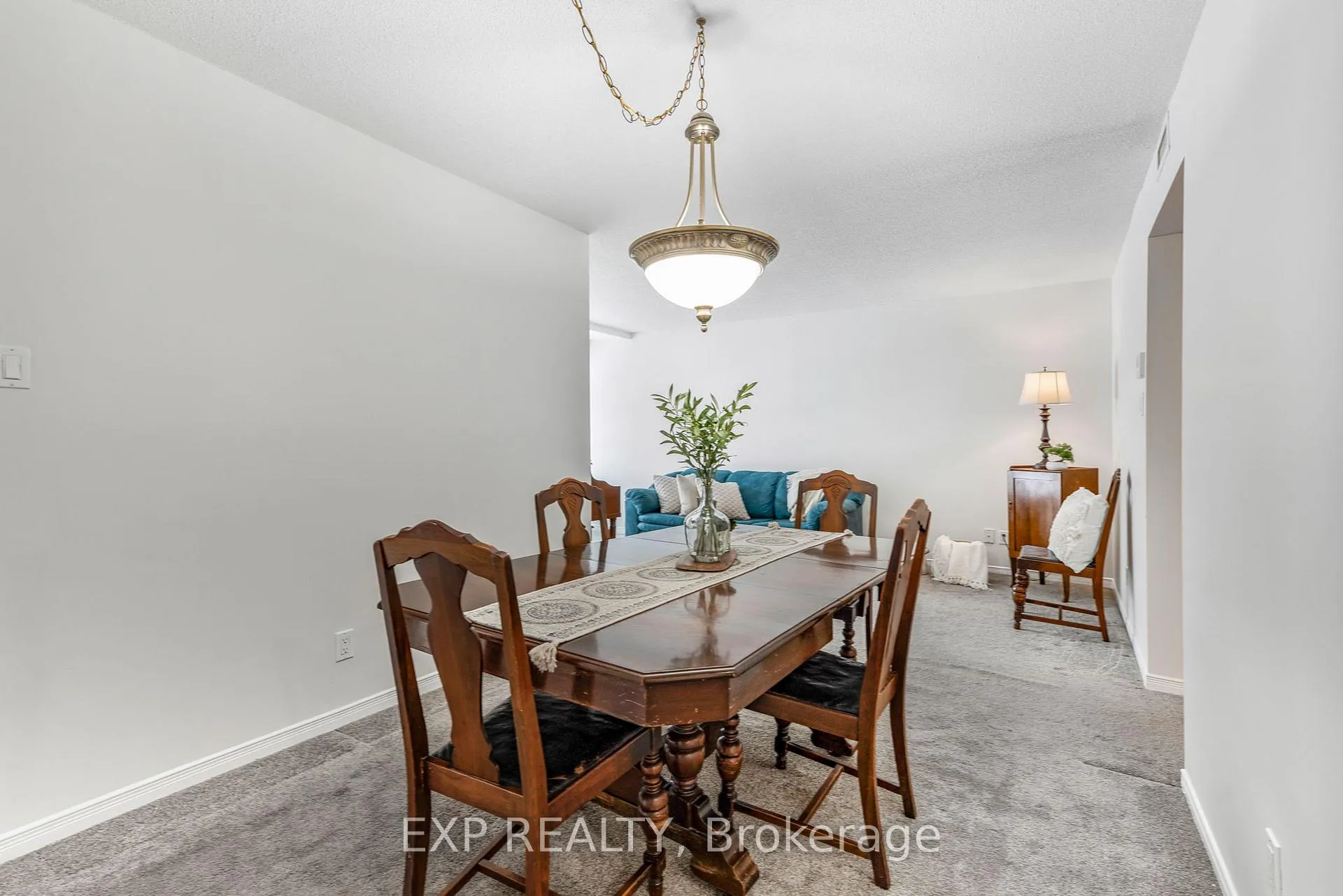 Photo 9 of Unit 510, 330 Centrum Boulevard, Ottawa, Bilberry Creek/Queenswood Heights — HOMEH