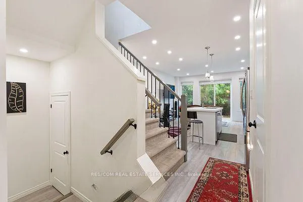 Photo 13 of 535 Quebec Street, Hamilton, Parkview — HOMEH