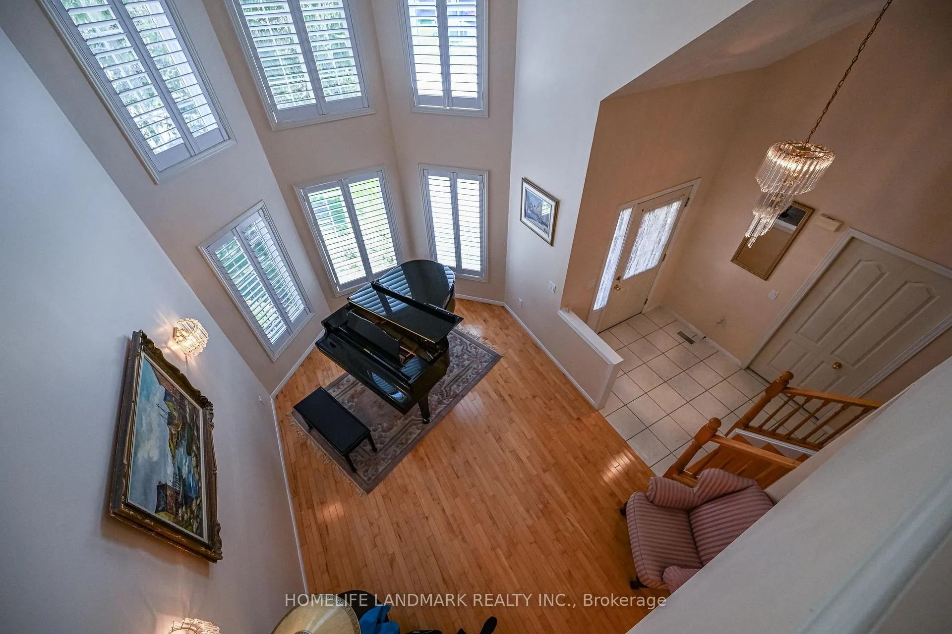 Photo 5 of 98 Pheasant Run Drive, Guelph, Kortright Hills — HOMEH