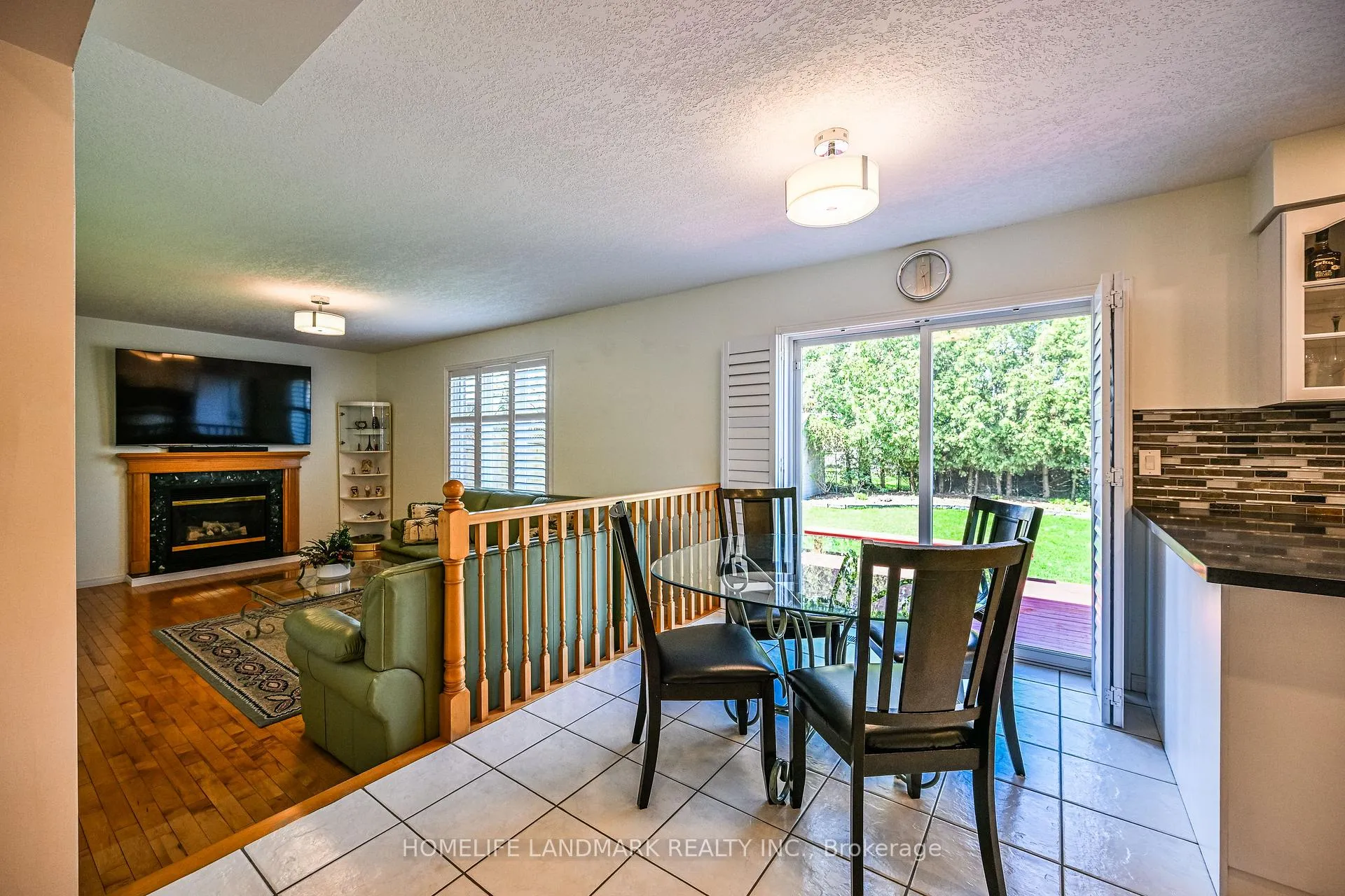 Photo 8 of 98 Pheasant Run Drive, Guelph, Kortright Hills — HOMEH