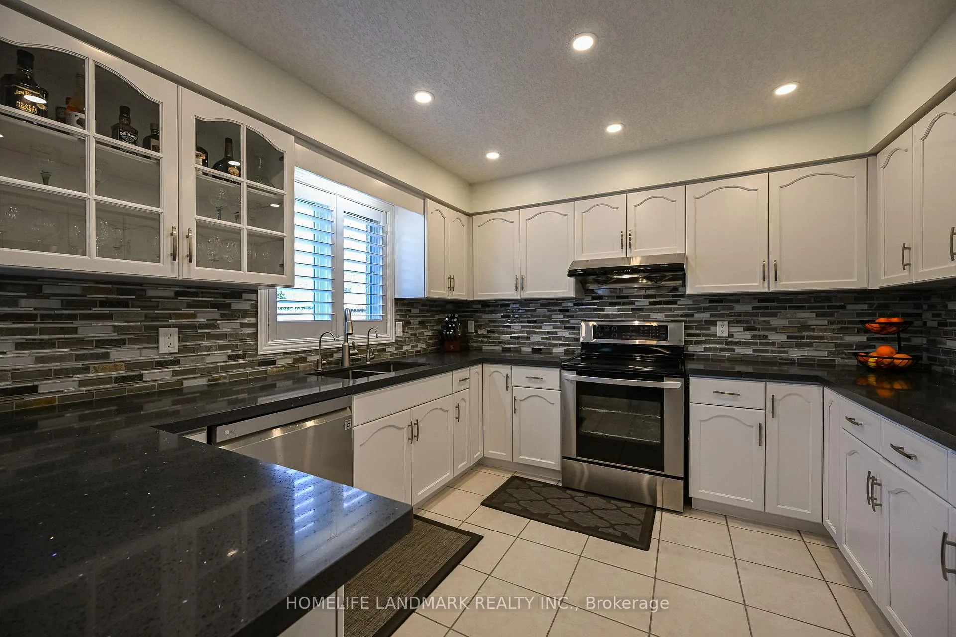 Photo 9 of 98 Pheasant Run Drive, Guelph, Kortright Hills — HOMEH