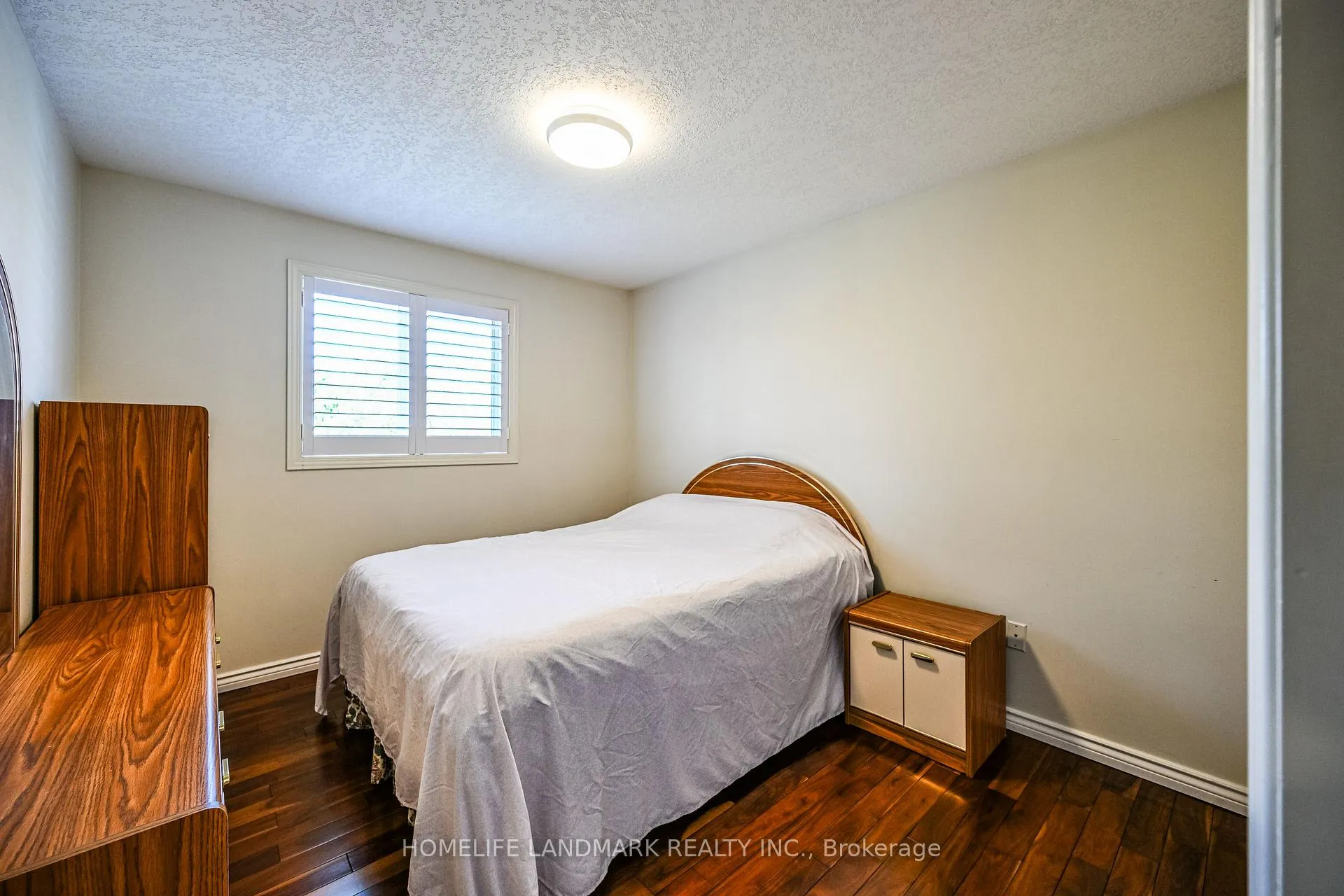 Photo 18 of 98 Pheasant Run Drive, Guelph, Kortright Hills — HOMEH