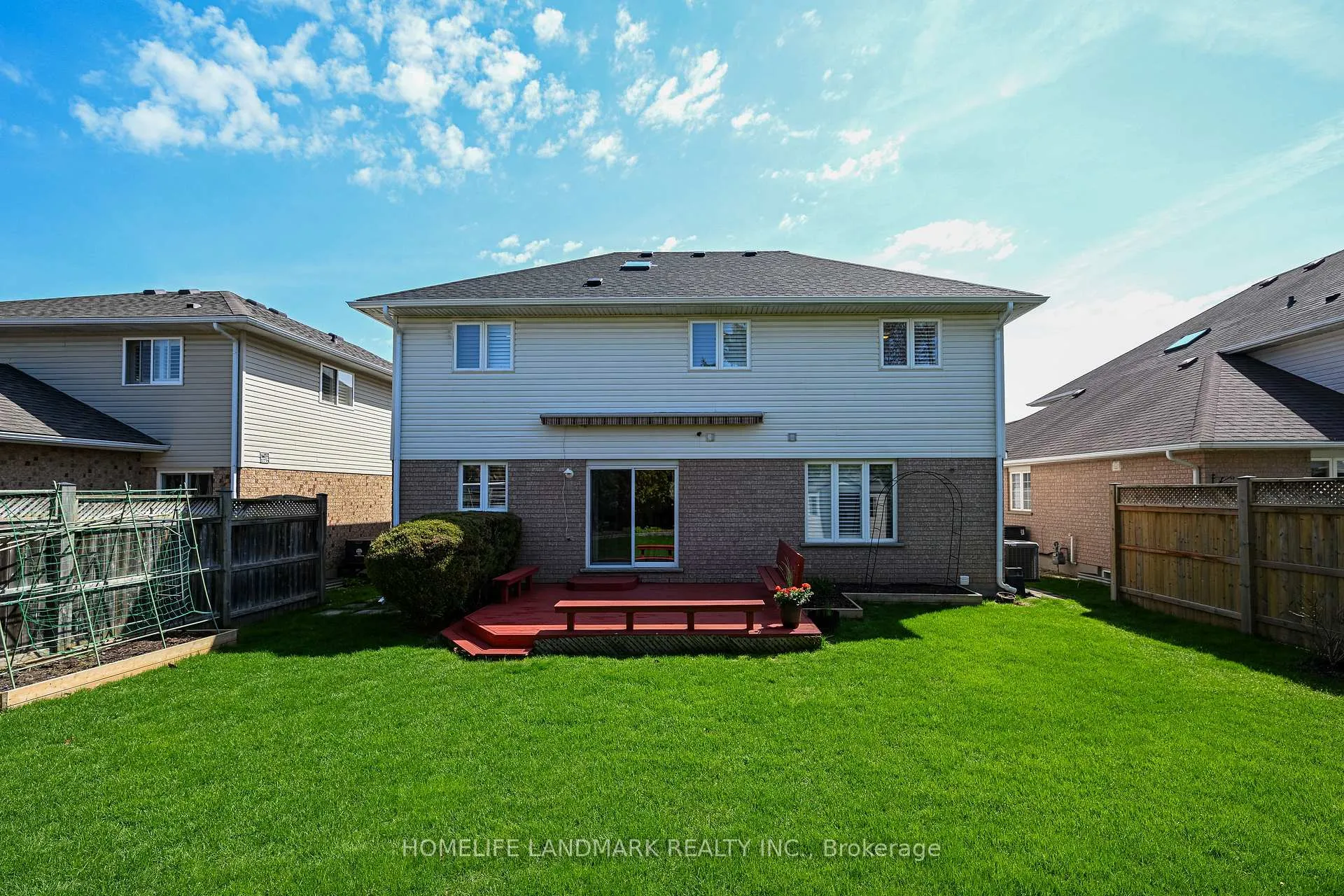 Photo 26 of 98 Pheasant Run Drive, Guelph, Kortright Hills — HOMEH