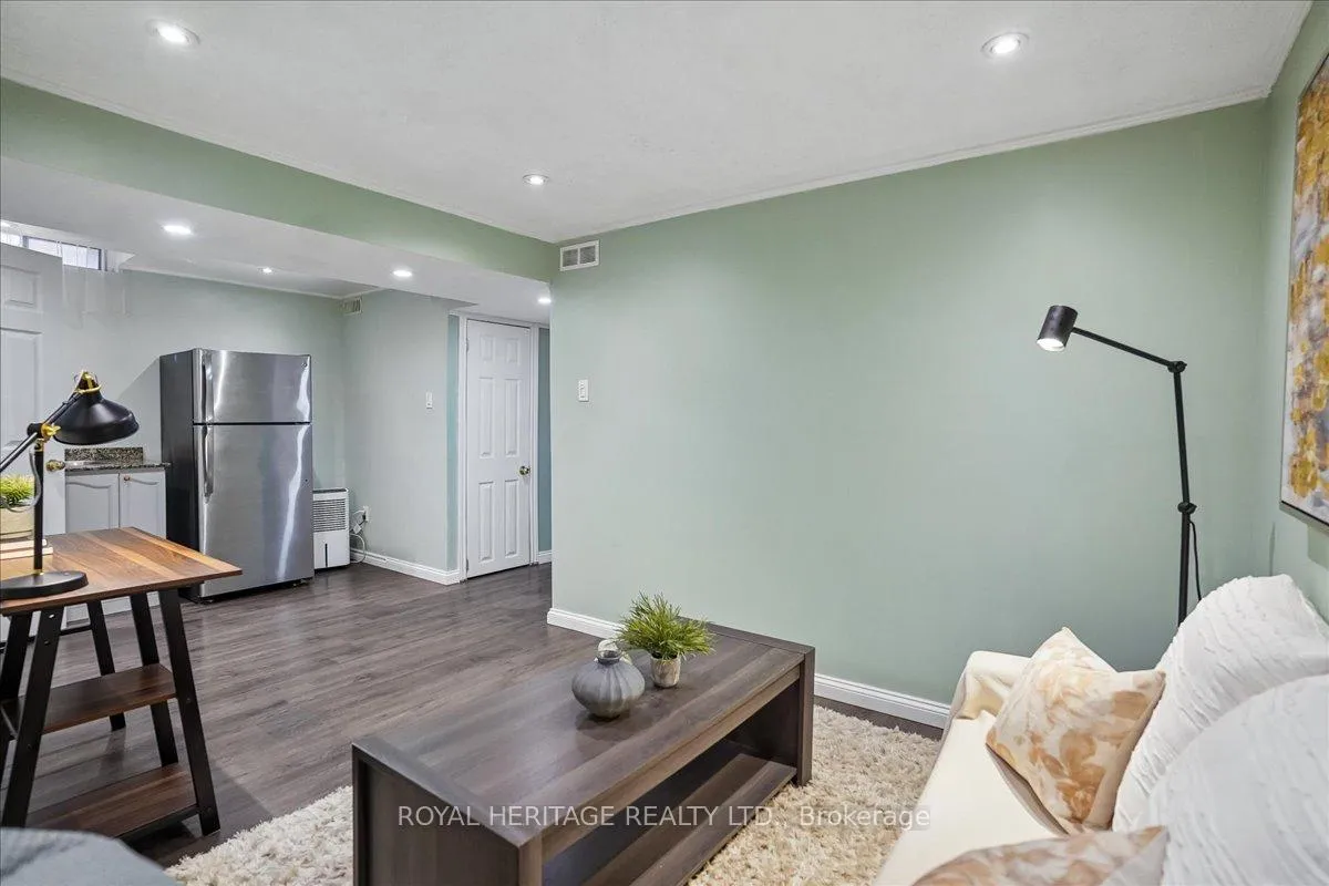 Photo 34 of 148 Adele Crescent, Oshawa, McLaughlin — HOMEH