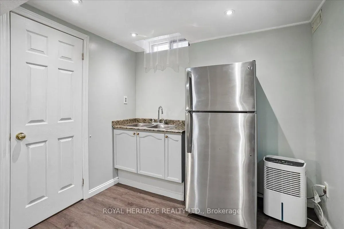 Photo 35 of 148 Adele Crescent, Oshawa, McLaughlin — HOMEH