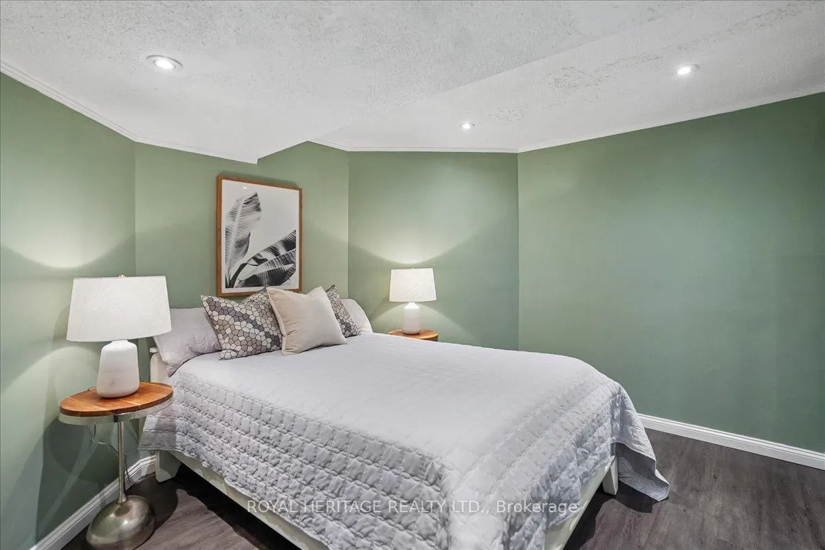 Photo 37 of 148 Adele Crescent, Oshawa, McLaughlin — HOMEH