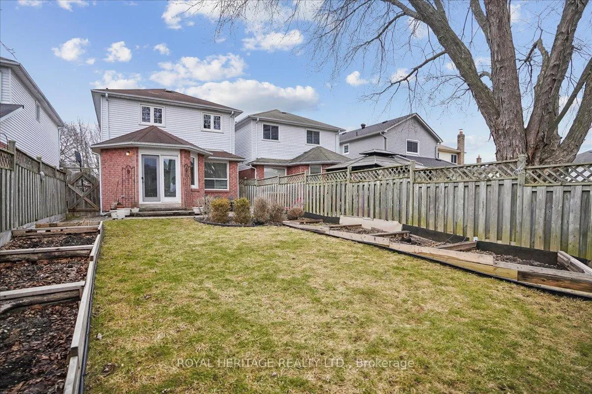 Photo 39 of 148 Adele Crescent, Oshawa, McLaughlin — HOMEH