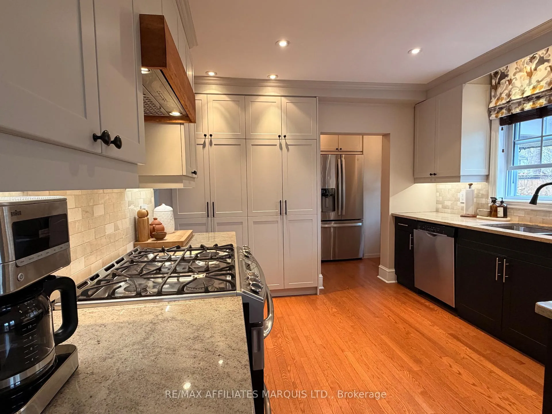 Photo 4 of 601 James Street, Cornwall — HOMEH