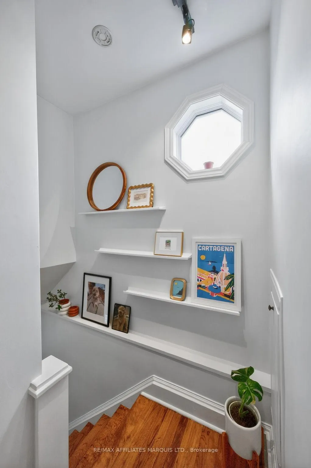 Photo 19 of 601 James Street, Cornwall — HOMEH