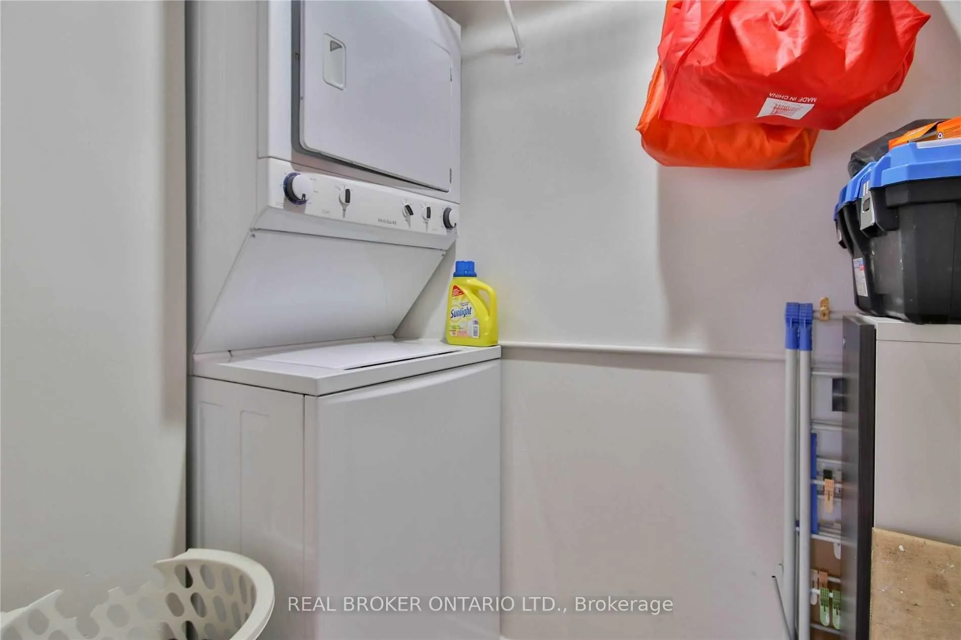 Photo 12 of Unit 1804, 20 Edgecliff Golfway, Toronto, Flemingdon Park — HOMEH