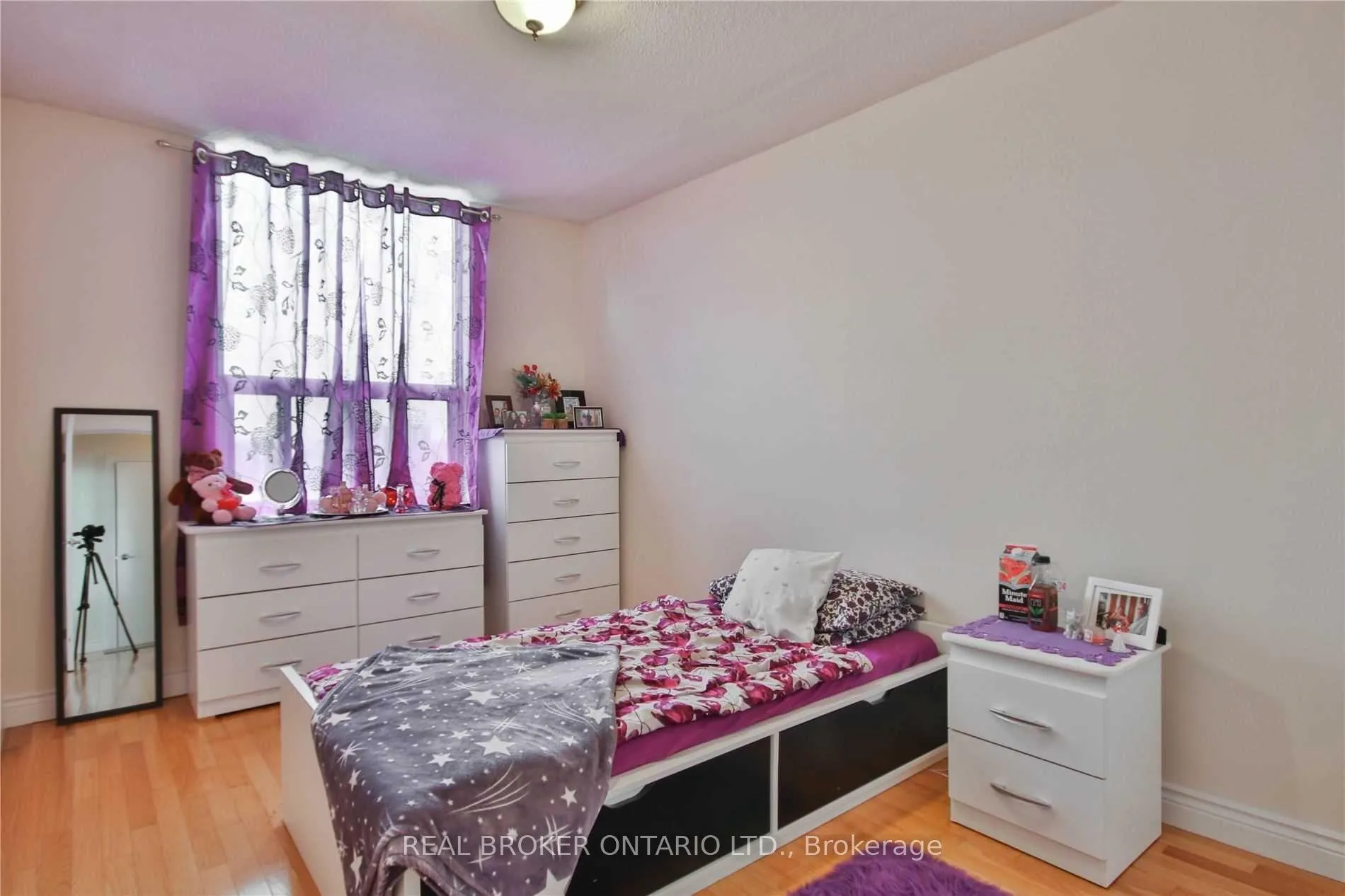 Photo 13 of Unit 1804, 20 Edgecliff Golfway, Toronto, Flemingdon Park — HOMEH