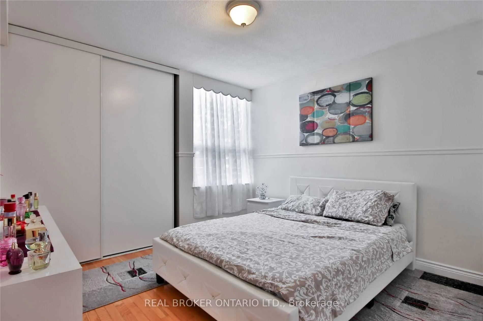 Photo 19 of Unit 1804, 20 Edgecliff Golfway, Toronto, Flemingdon Park — HOMEH