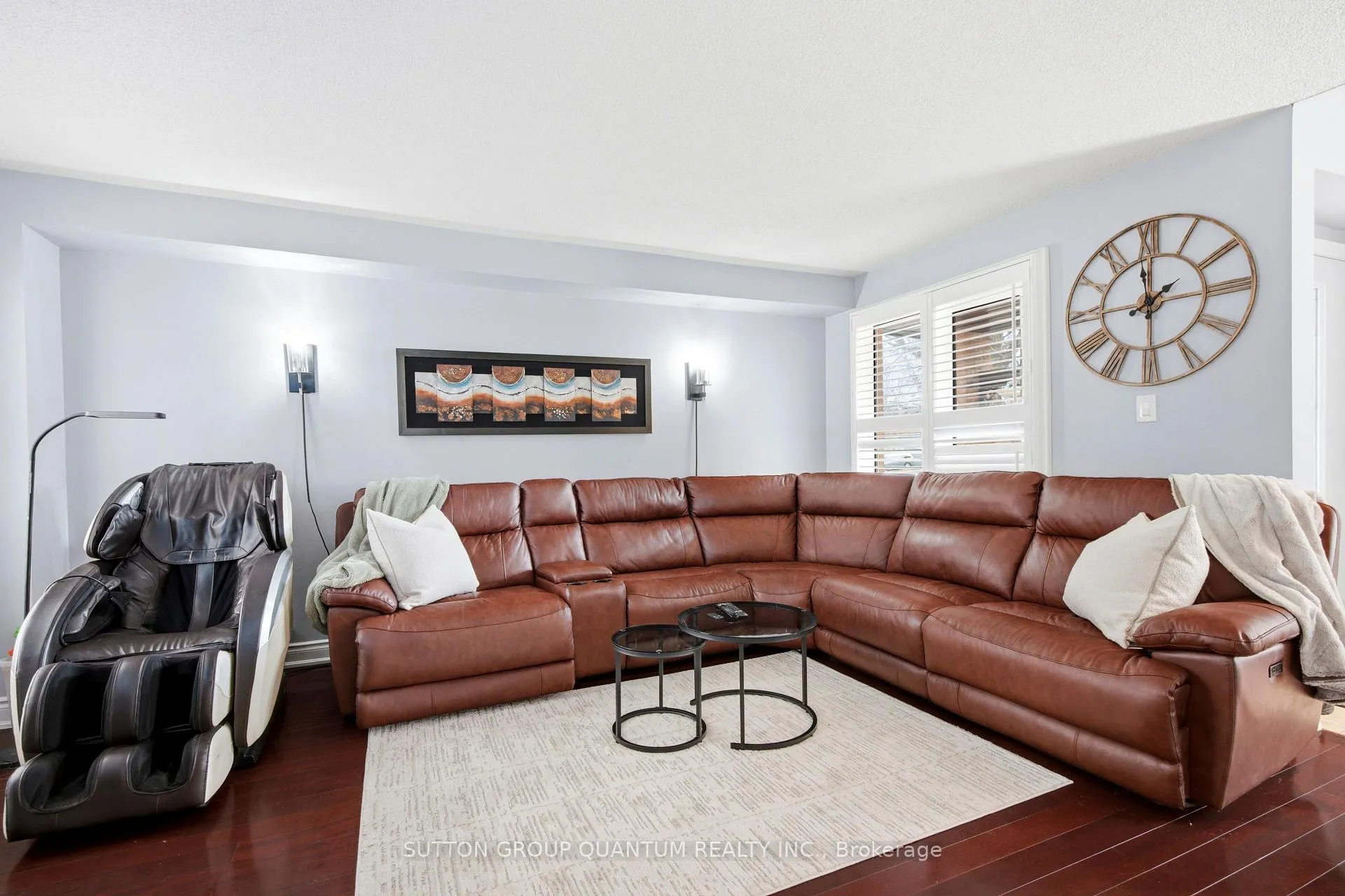 Photo 3 of 3403 Chartrand Crescent, Mississauga, Erin Mills — HOMEH