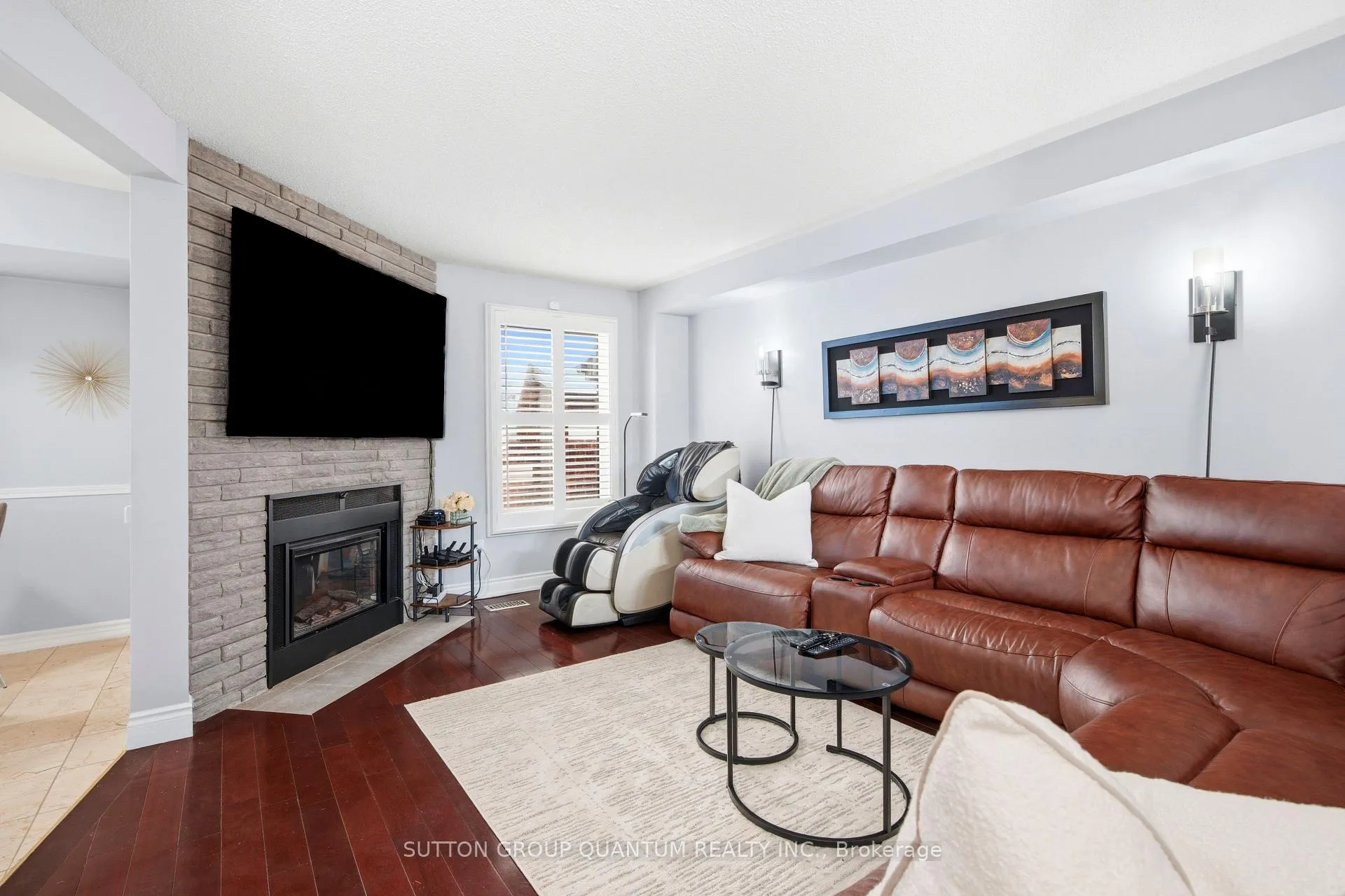 Photo 4 of 3403 Chartrand Crescent, Mississauga, Erin Mills — HOMEH