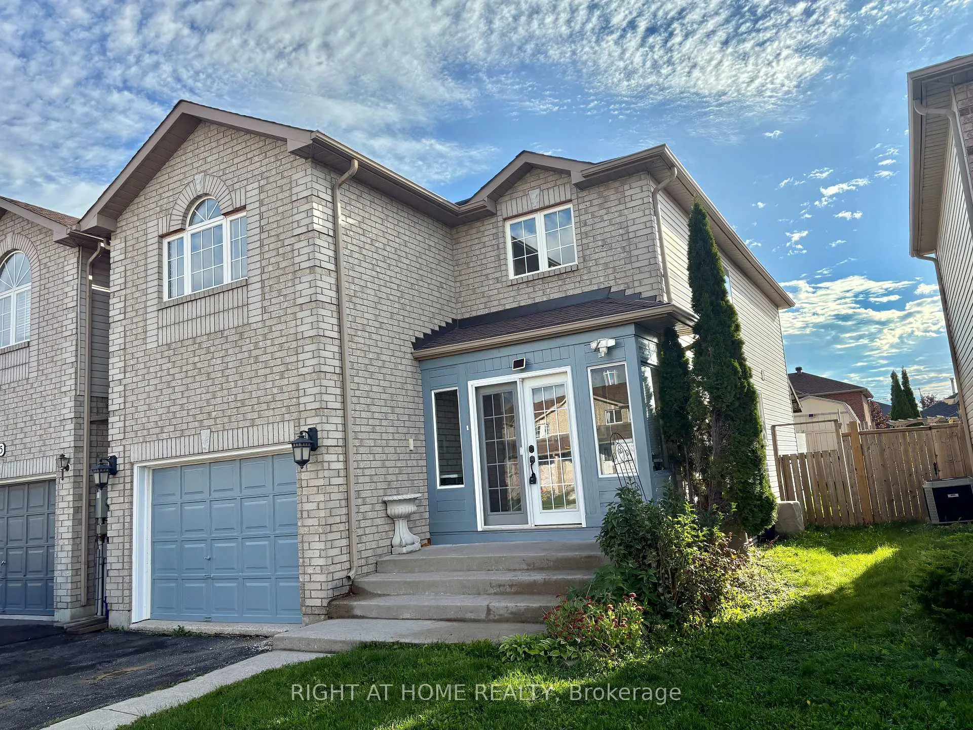Photo 1 of 33 Raymond Crescent, Barrie, Painswick South — HOMEH