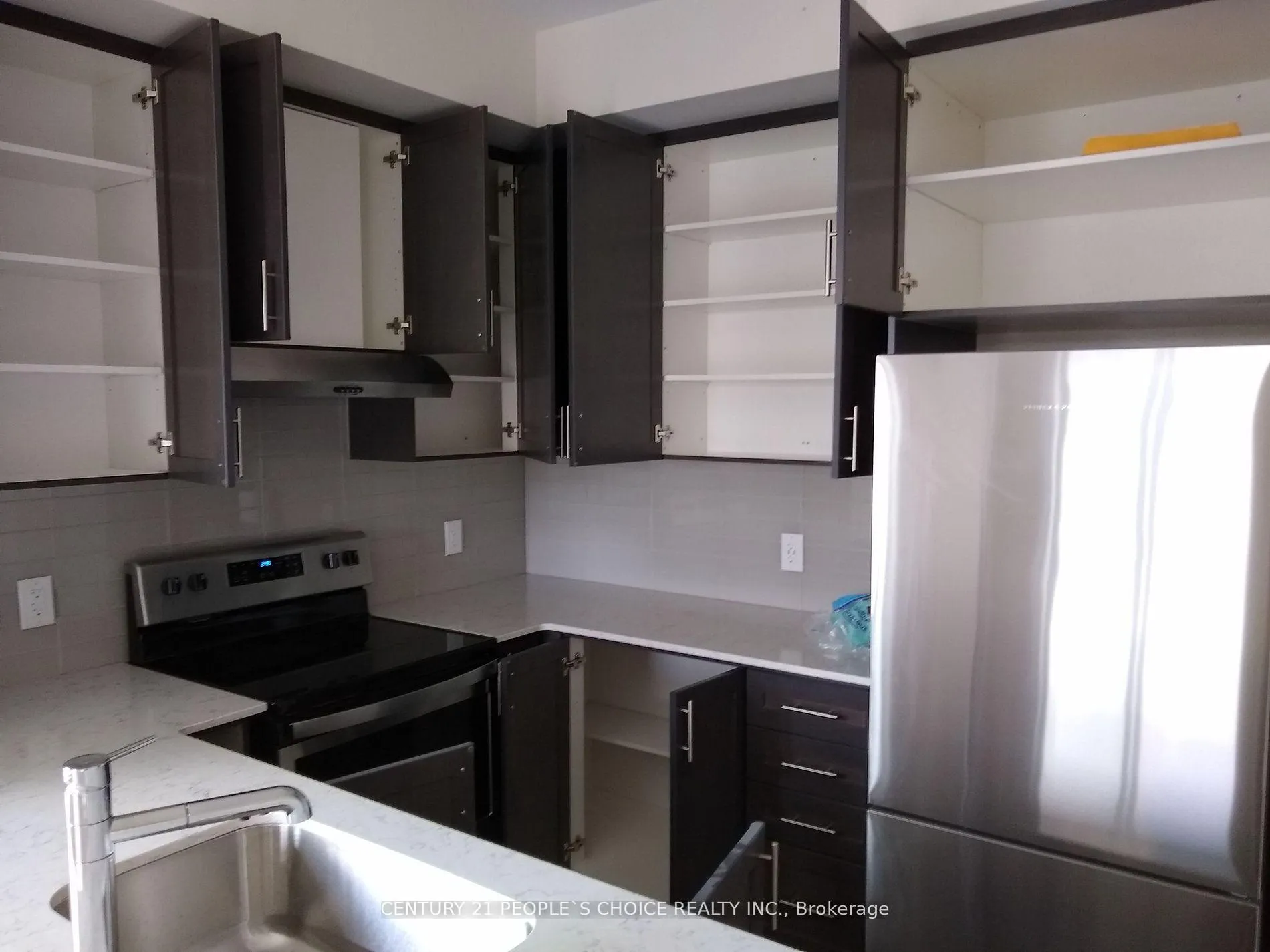Photo 6 of Unit 406, 320 Plains Road E, Burlington, LaSalle — HOMEH