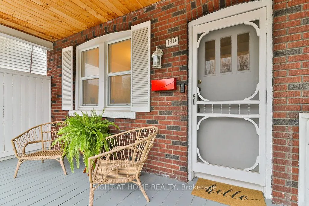 Photo 4 of 130 Springdale Boulevard, Toronto, Danforth Village-East York — HOMEH