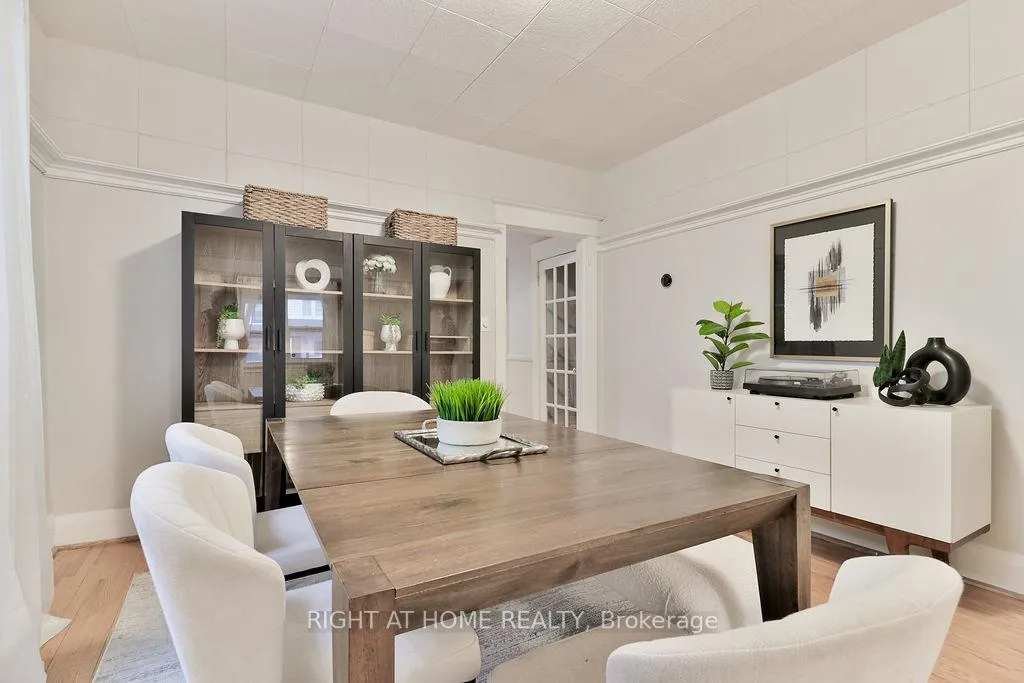 Photo 9 of 130 Springdale Boulevard, Toronto, Danforth Village-East York — HOMEH