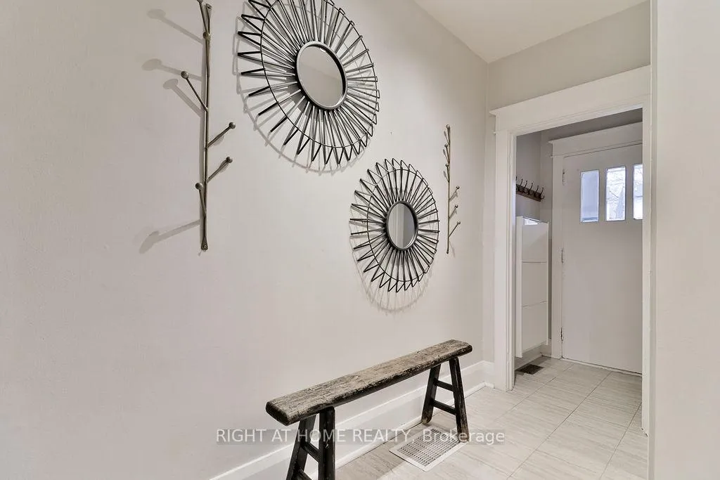 Photo 14 of 130 Springdale Boulevard, Toronto, Danforth Village-East York — HOMEH