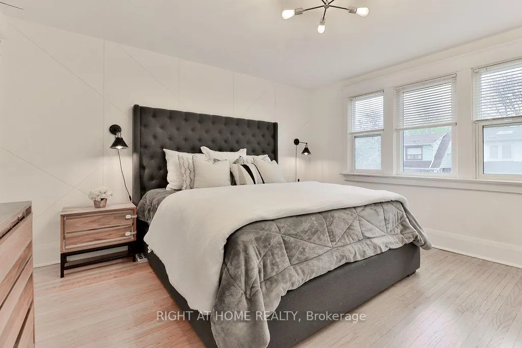 Photo 16 of 130 Springdale Boulevard, Toronto, Danforth Village-East York — HOMEH