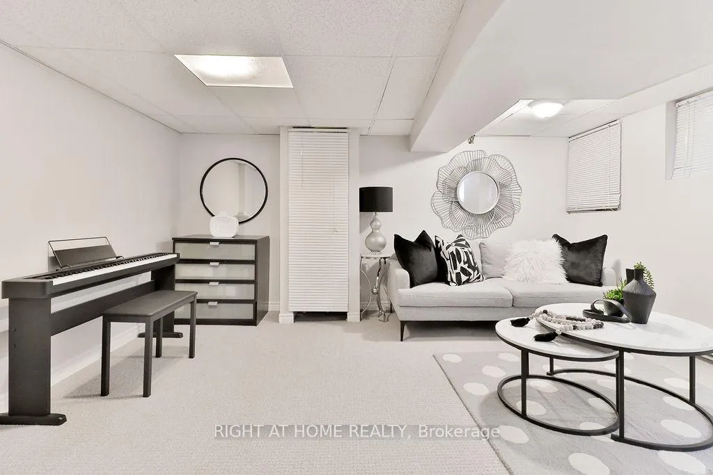 Photo 24 of 130 Springdale Boulevard, Toronto, Danforth Village-East York — HOMEH