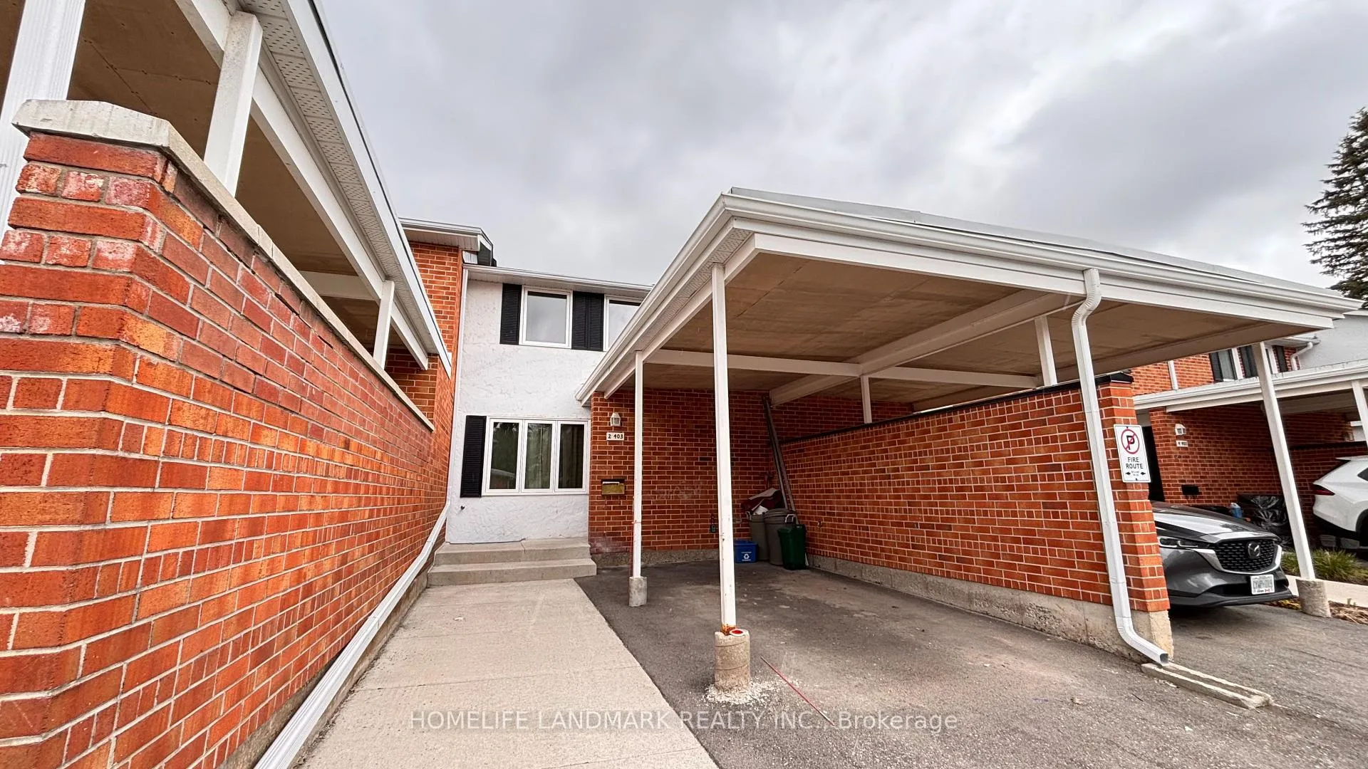 Photo 1 of Unit 2, 403 Keats Way, Waterloo — HOMEH