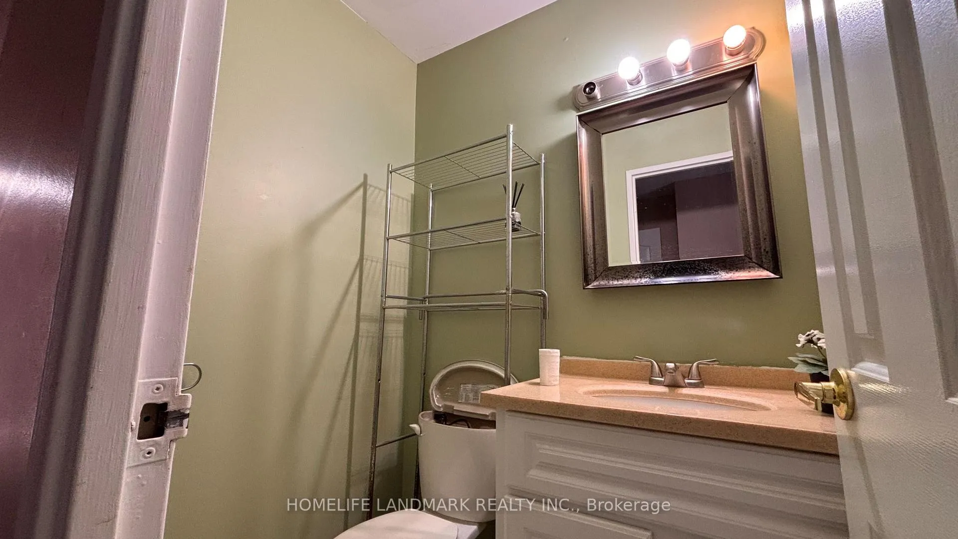 Photo 7 of Unit 2, 403 Keats Way, Waterloo — HOMEH