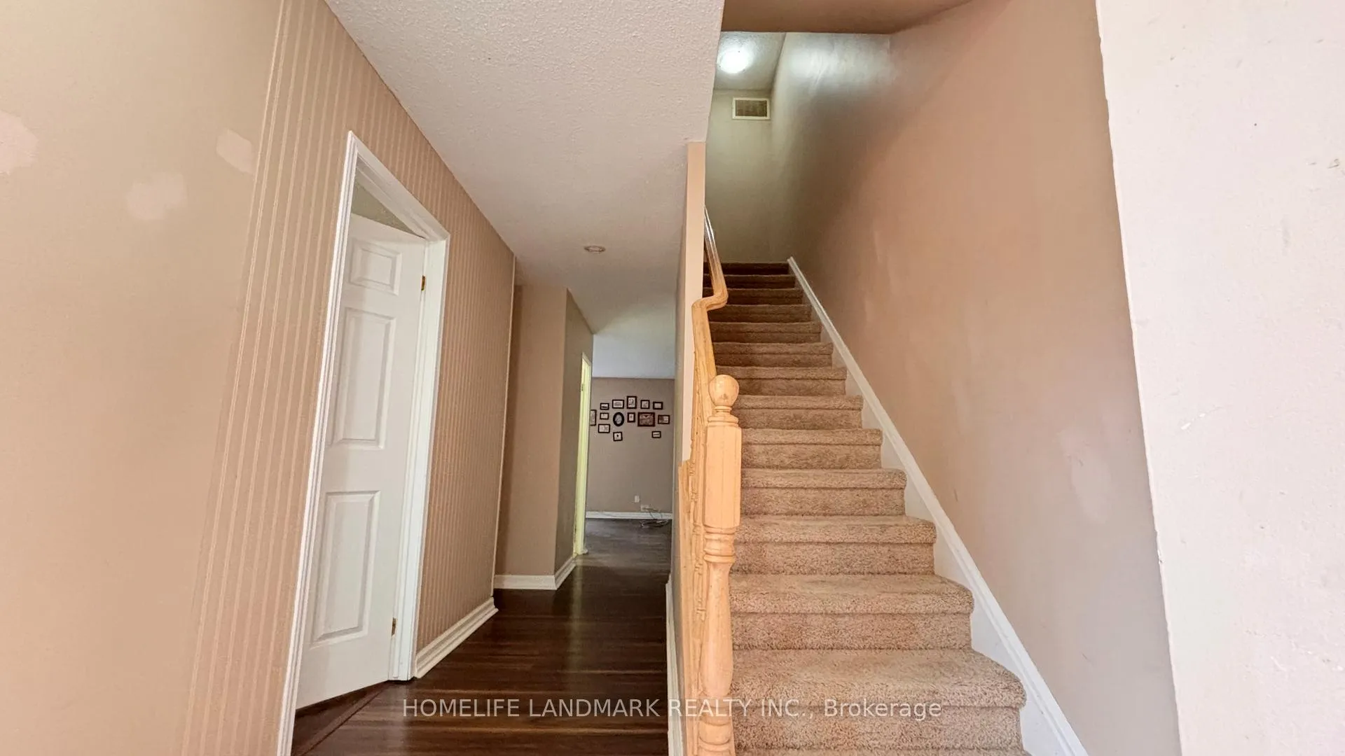 Photo 12 of Unit 2, 403 Keats Way, Waterloo — HOMEH