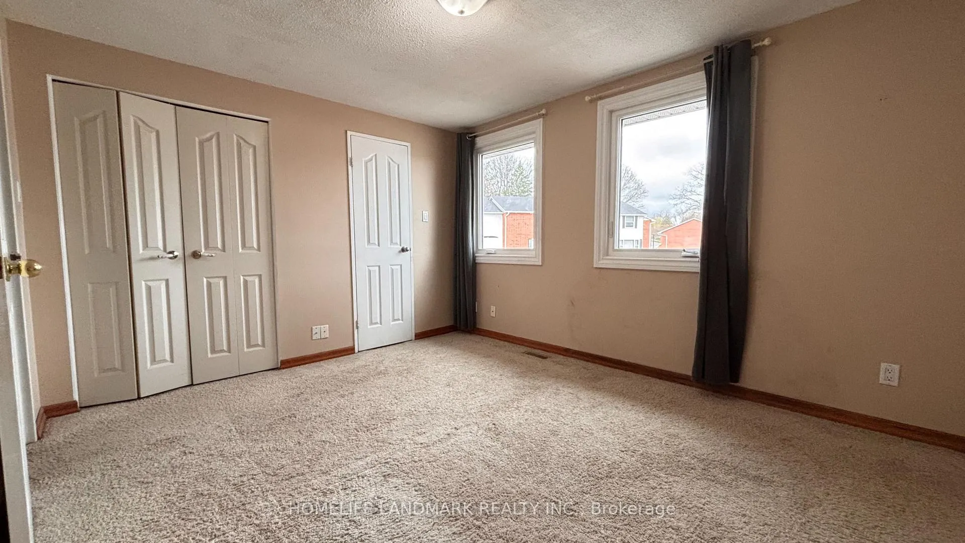 Photo 16 of Unit 2, 403 Keats Way, Waterloo — HOMEH