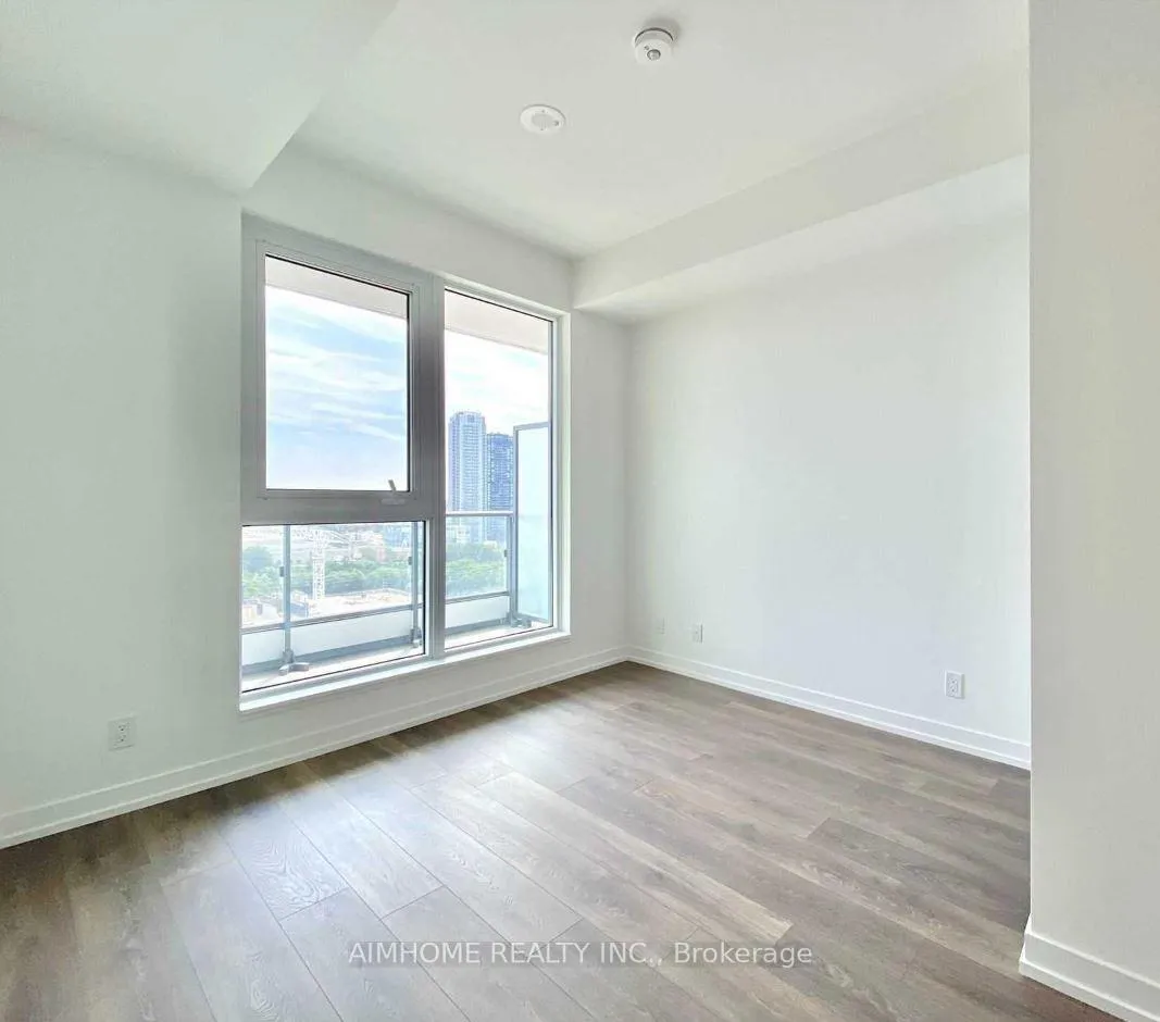 Photo 6 of Unit 4105, 950 Portage Parkway, Vaughan, Vaughan Corporate Centre — HOMEH