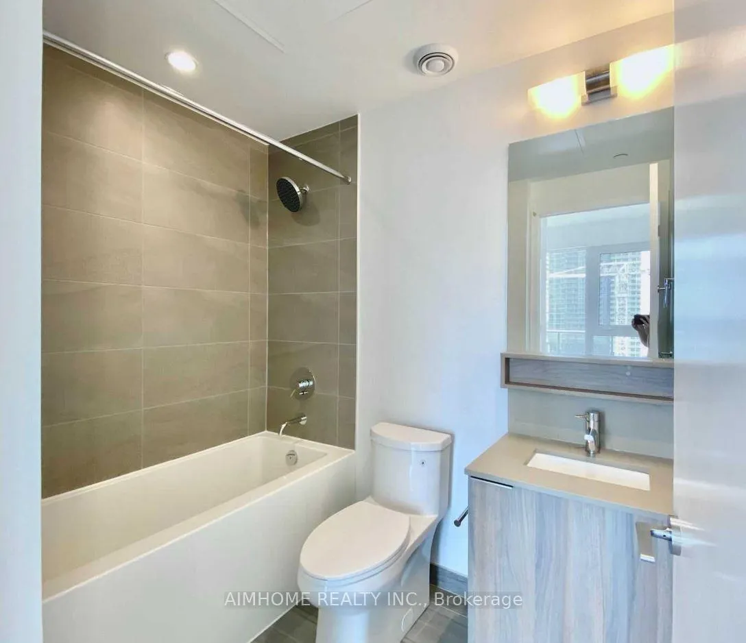 Photo 8 of Unit 4105, 950 Portage Parkway, Vaughan, Vaughan Corporate Centre — HOMEH