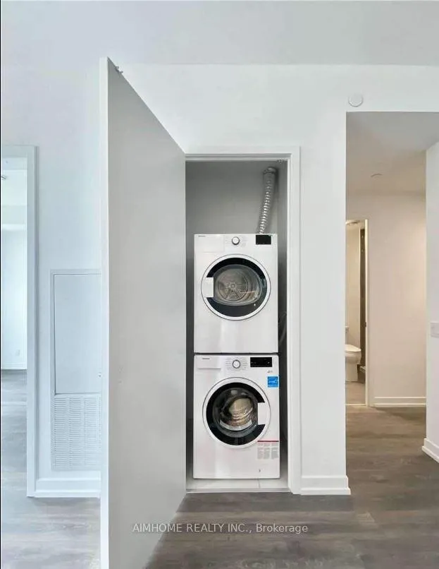 Photo 9 of Unit 4105, 950 Portage Parkway, Vaughan, Vaughan Corporate Centre — HOMEH