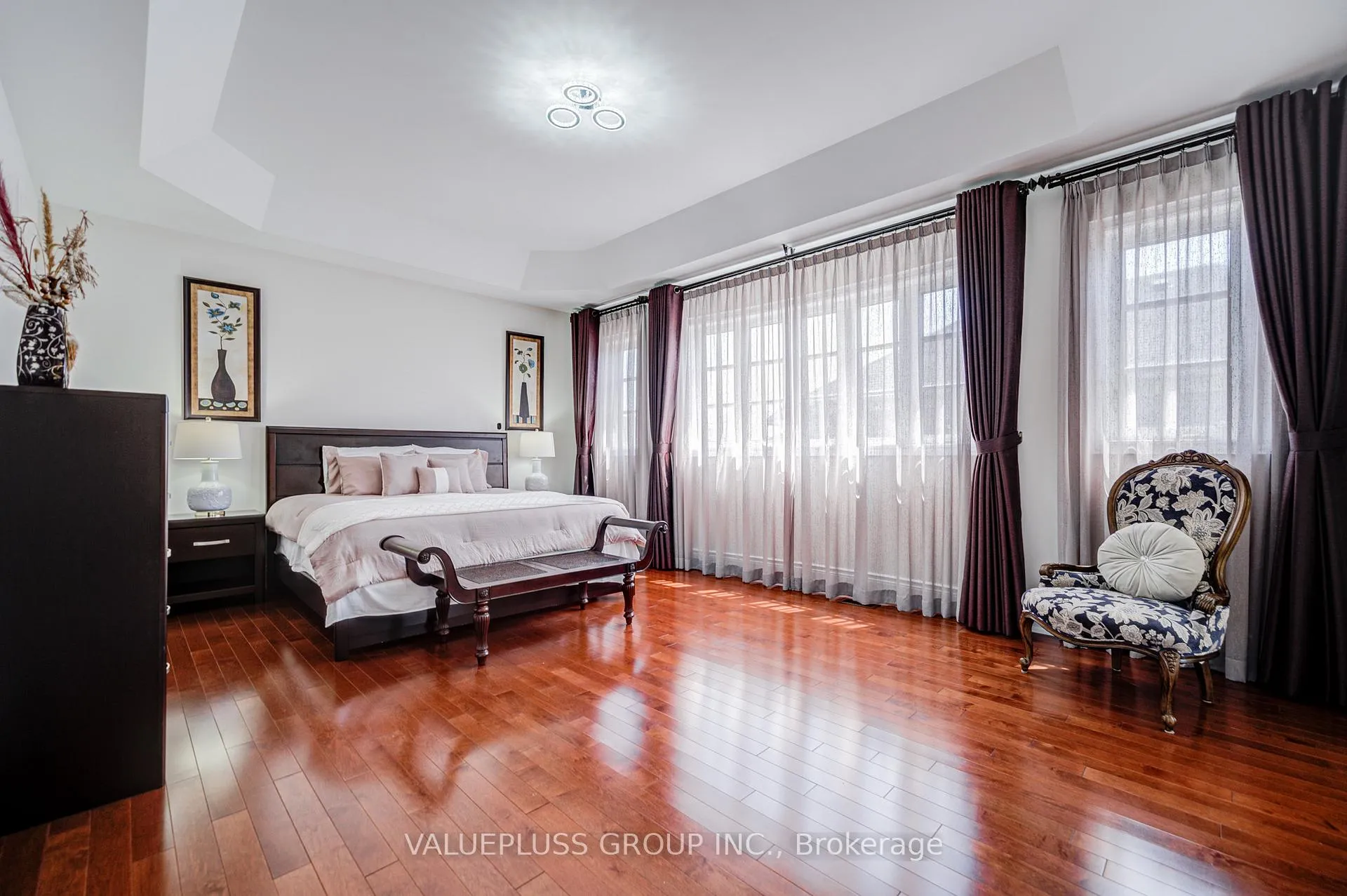 Photo 32 of 62 Silver Sterling Crescent, Vaughan, Vellore Village — HOMEH