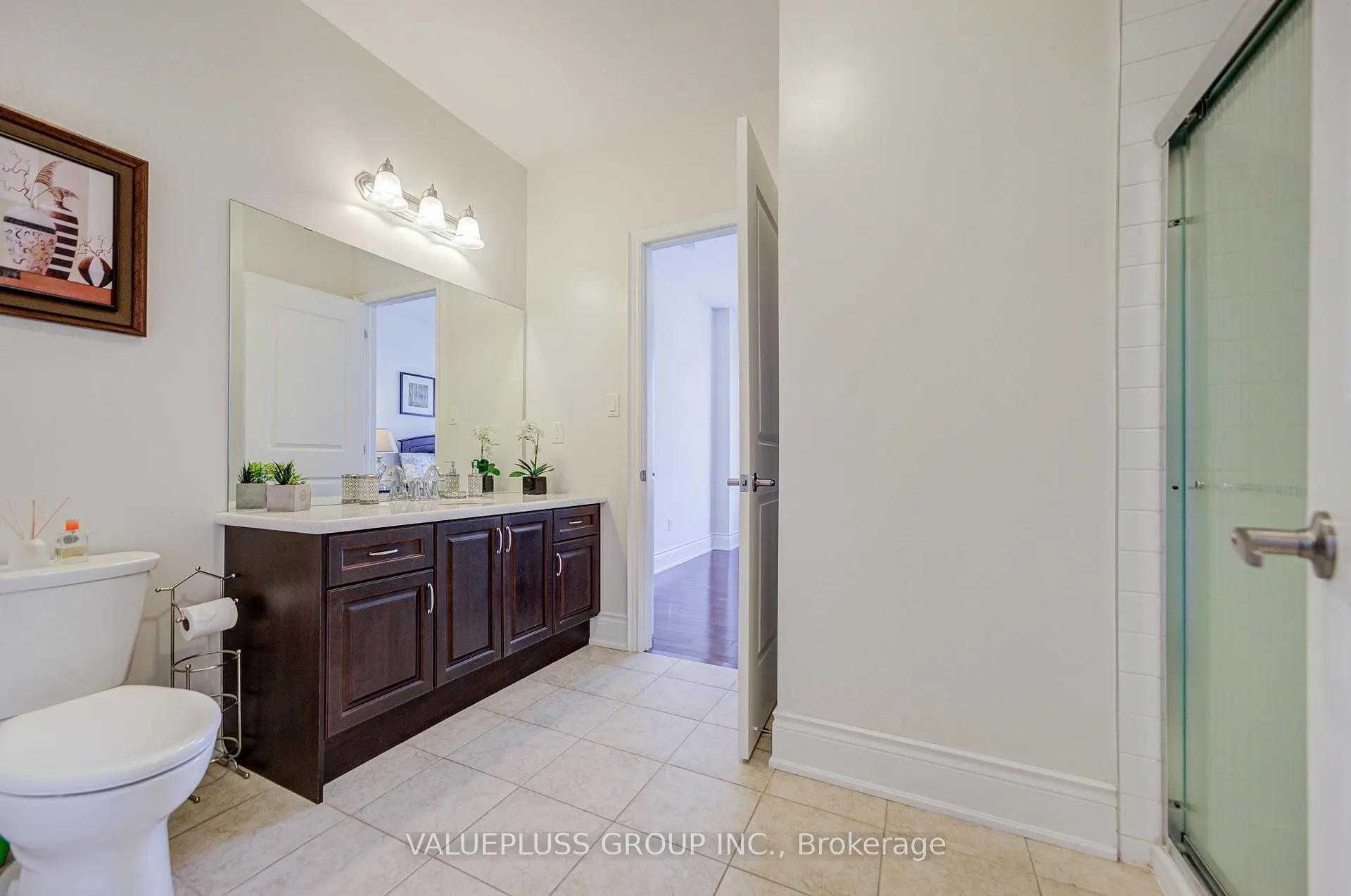 Photo 44 of 62 Silver Sterling Crescent, Vaughan, Vellore Village — HOMEH