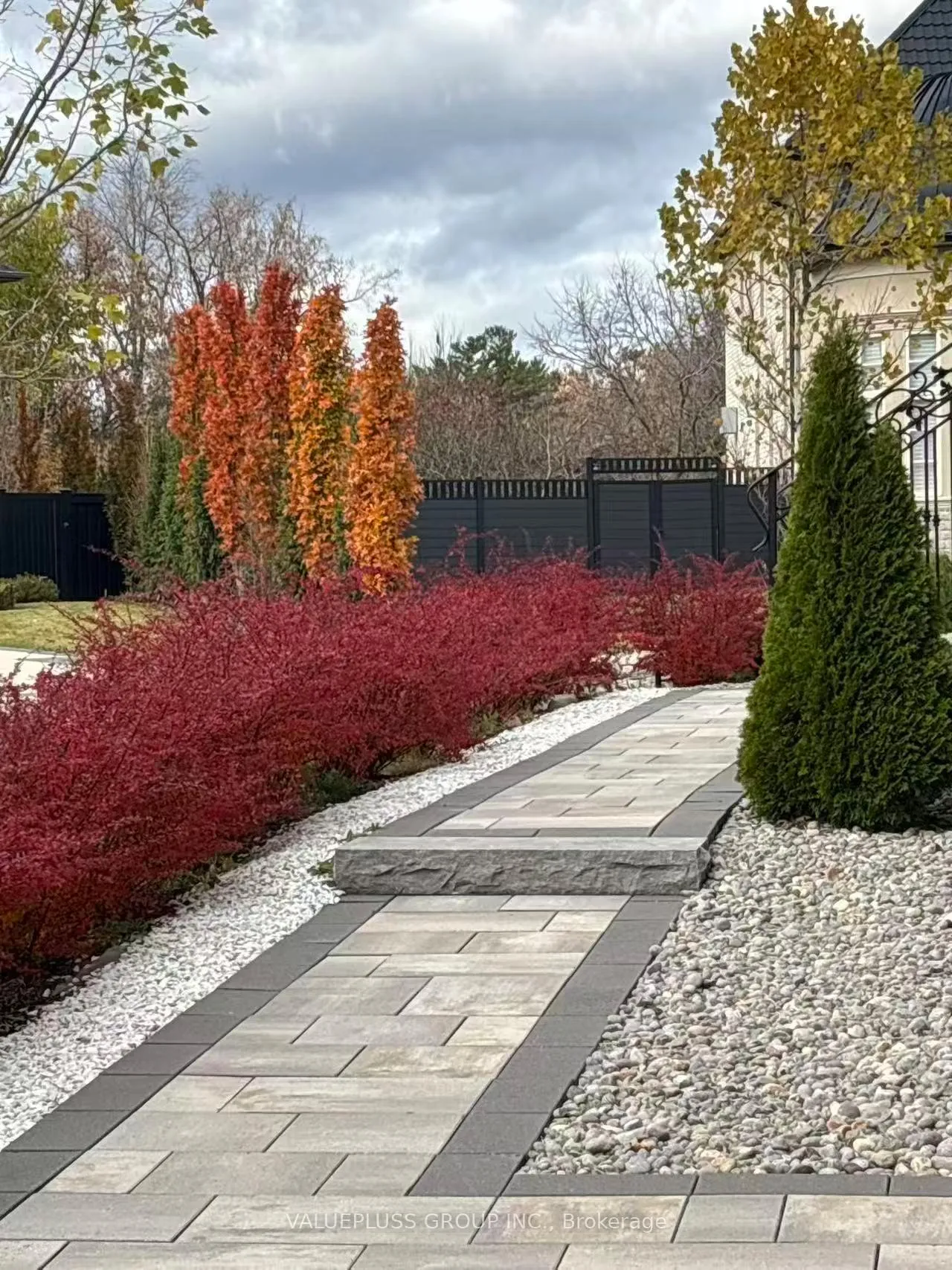 Photo 48 of 62 Silver Sterling Crescent, Vaughan, Vellore Village — HOMEH