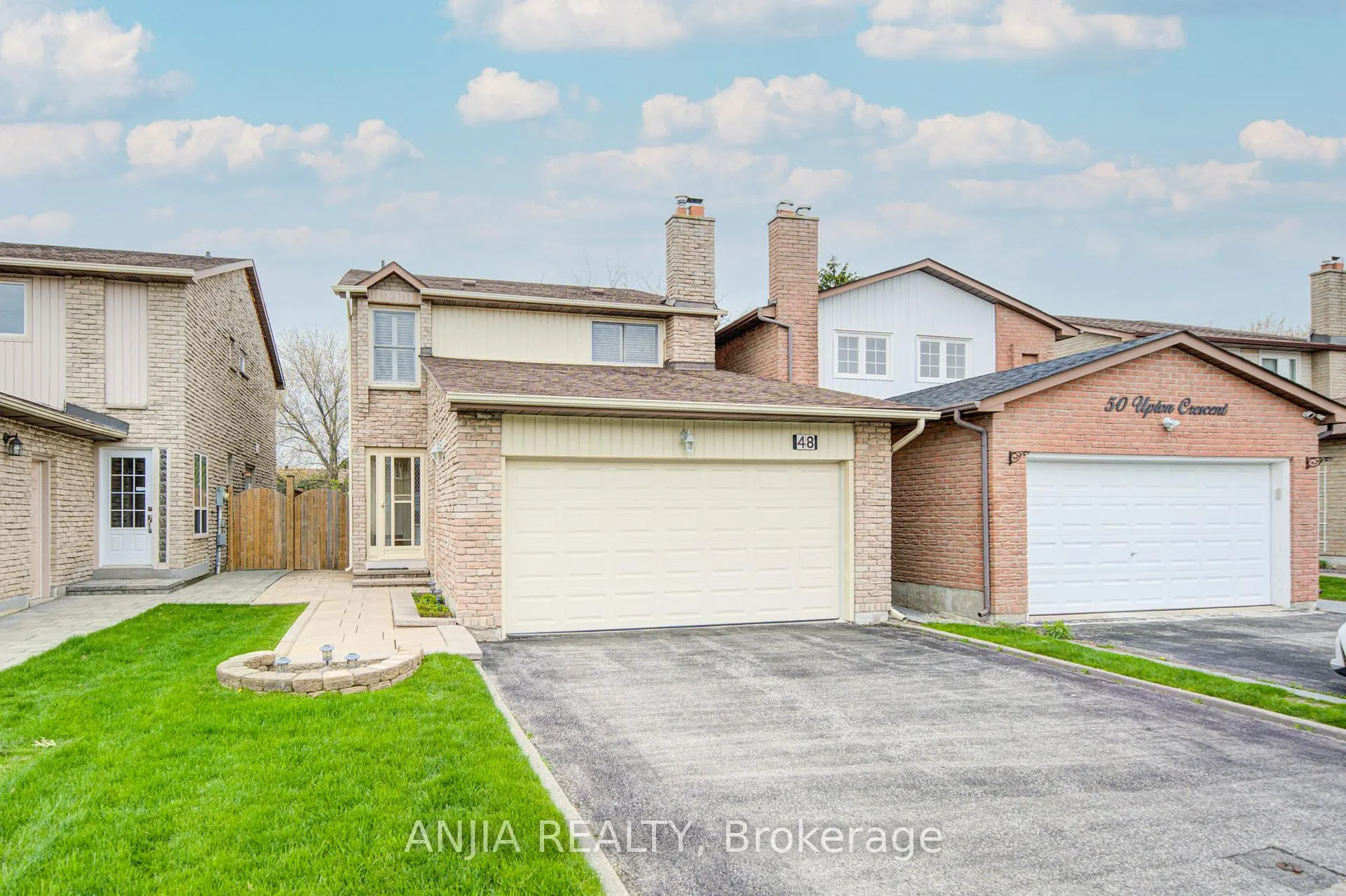 Photo 1 of 48 Upton Crescent, Markham, Milliken Mills West — HOMEH