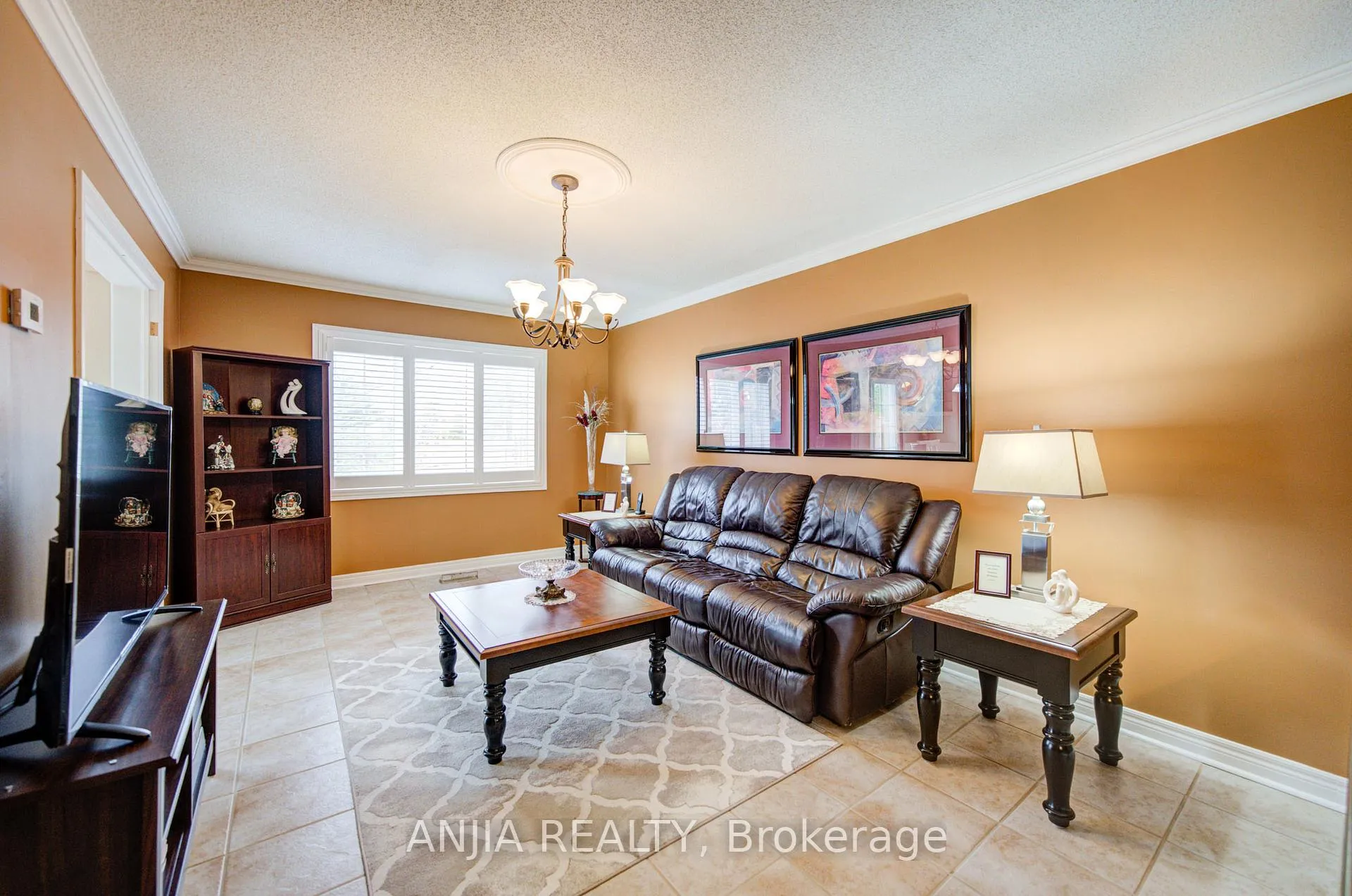 Photo 6 of 48 Upton Crescent, Markham, Milliken Mills West — HOMEH