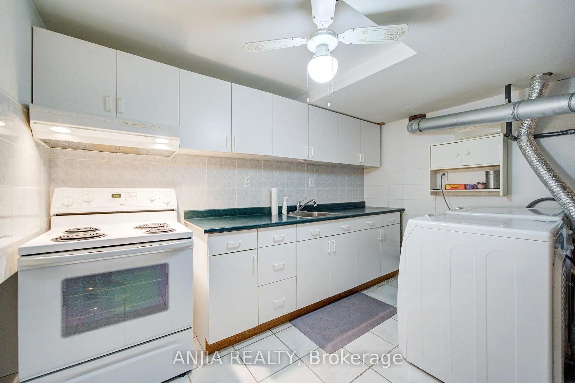 Photo 26 of 48 Upton Crescent, Markham, Milliken Mills West — HOMEH
