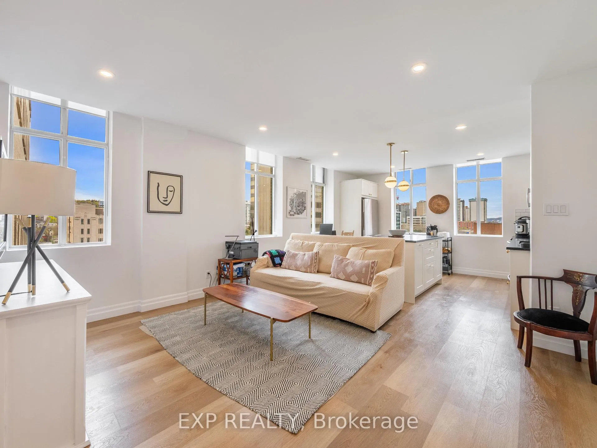 Photo 5 of Unit 805, 36 James Street S, Hamilton, Central — HOMEH